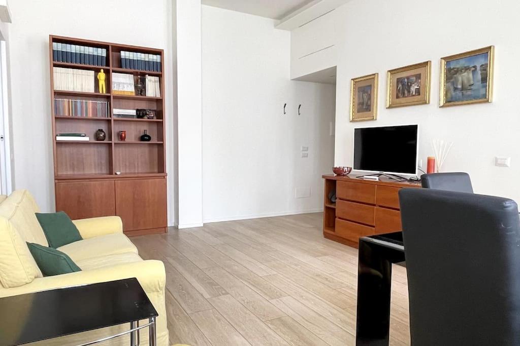 Charlotte House City Center Milan