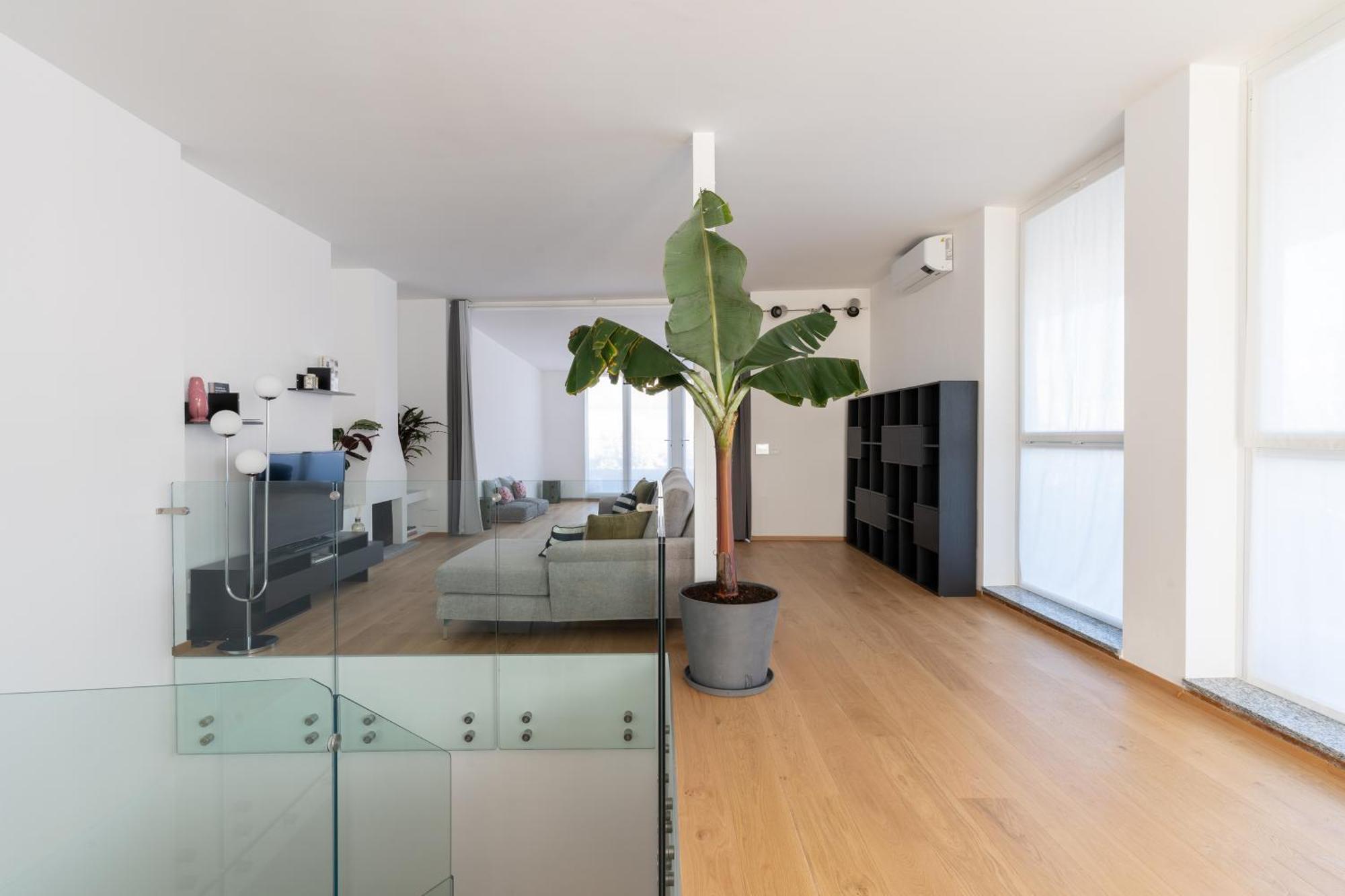 Bmore San Babila - Luxury Near Duomo Apartment