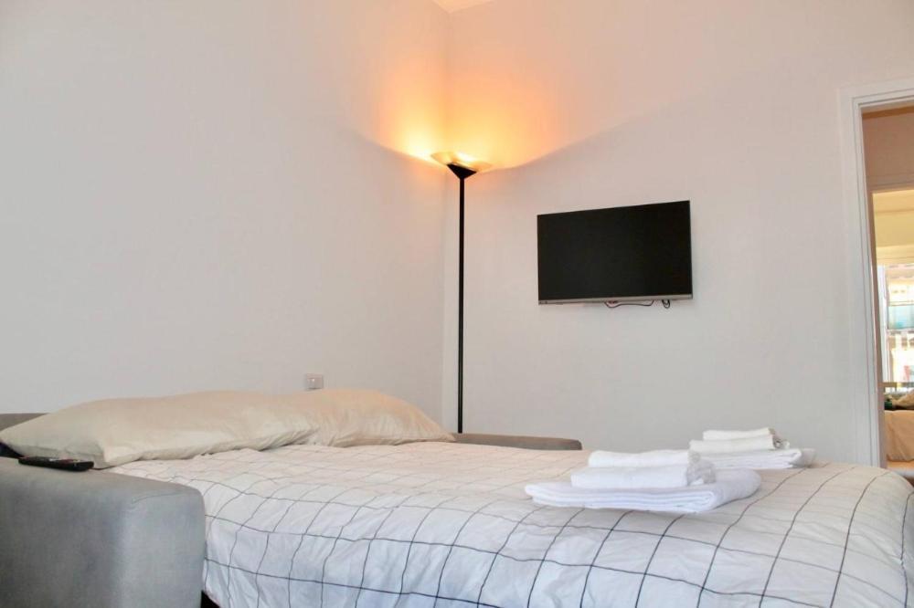 Apartment 15 Minuti Dal Duomo- Metro-design *