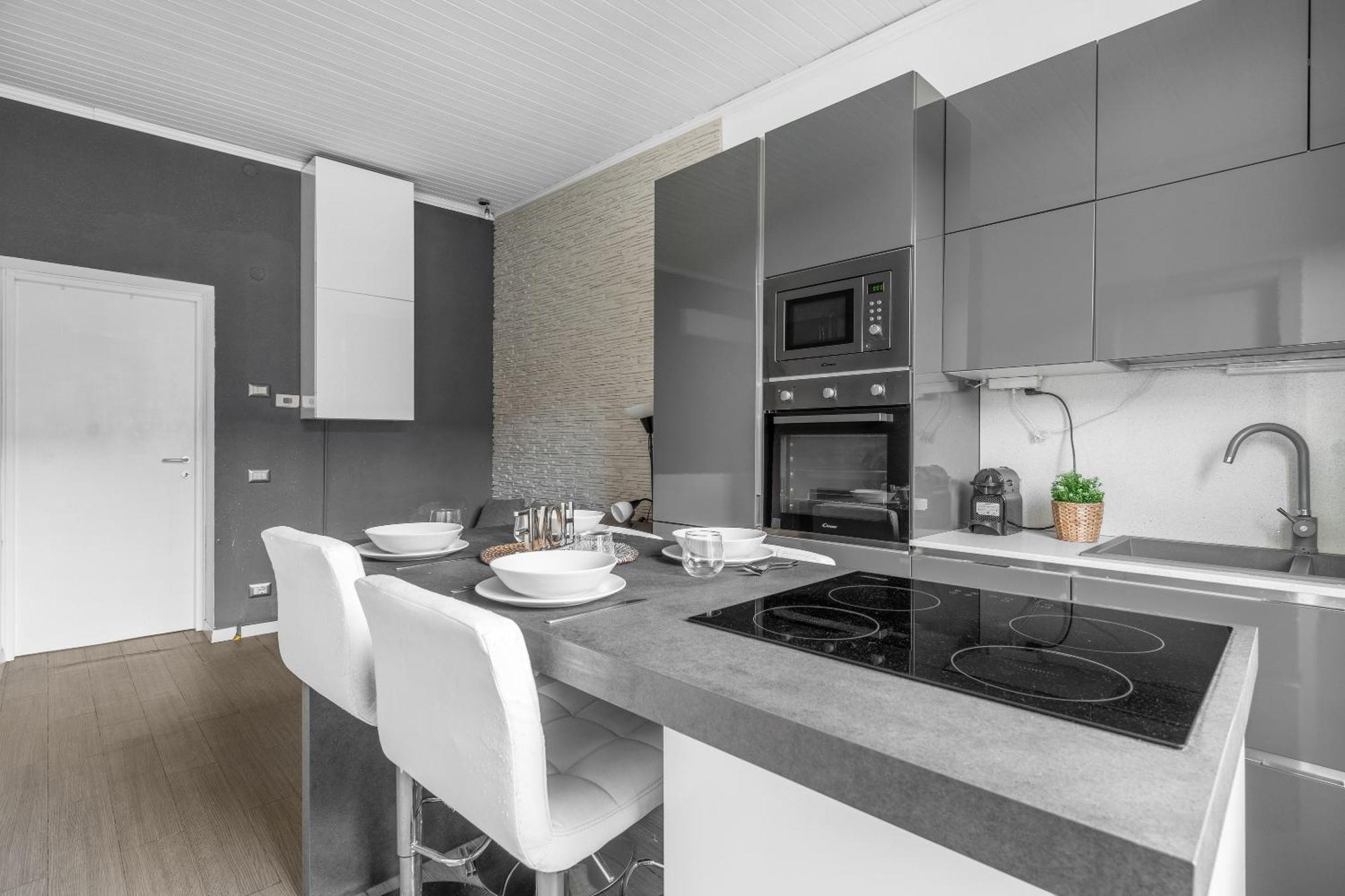 Ven88 - Loreto - Duomo -large - Modern - Apartment Milan
