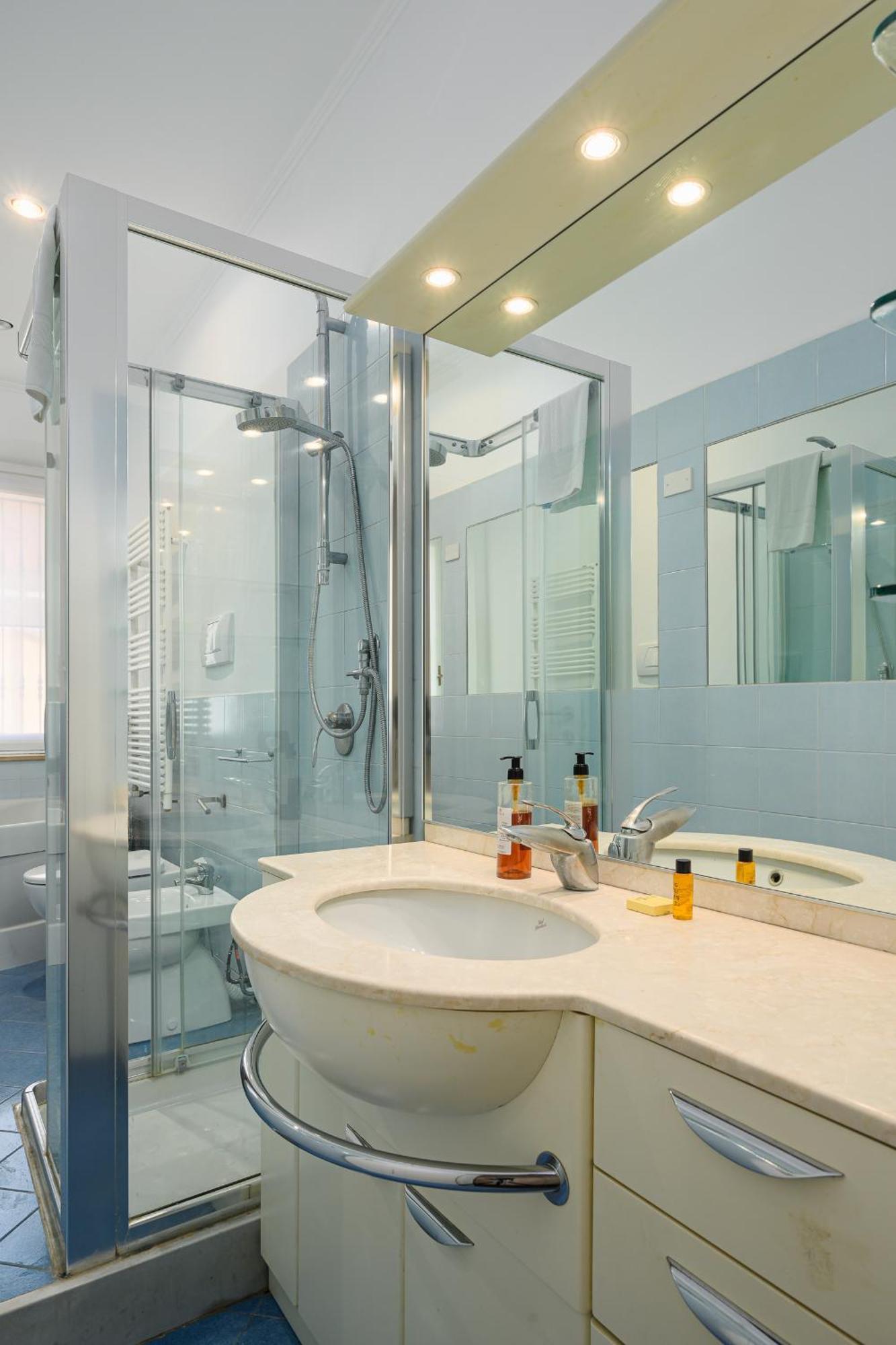Apartment Porta Venezia Charme Milan