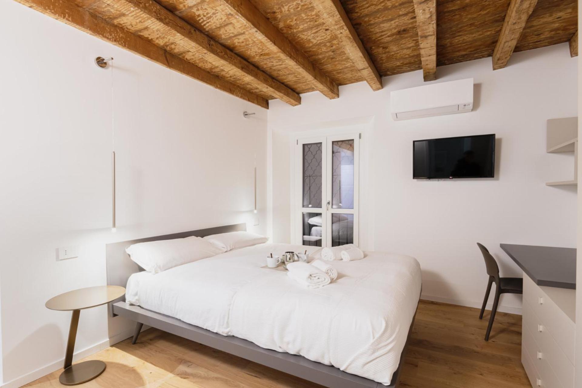 Easylife - Esclusivo Con Terrazzo A P.ta Venezia Milan