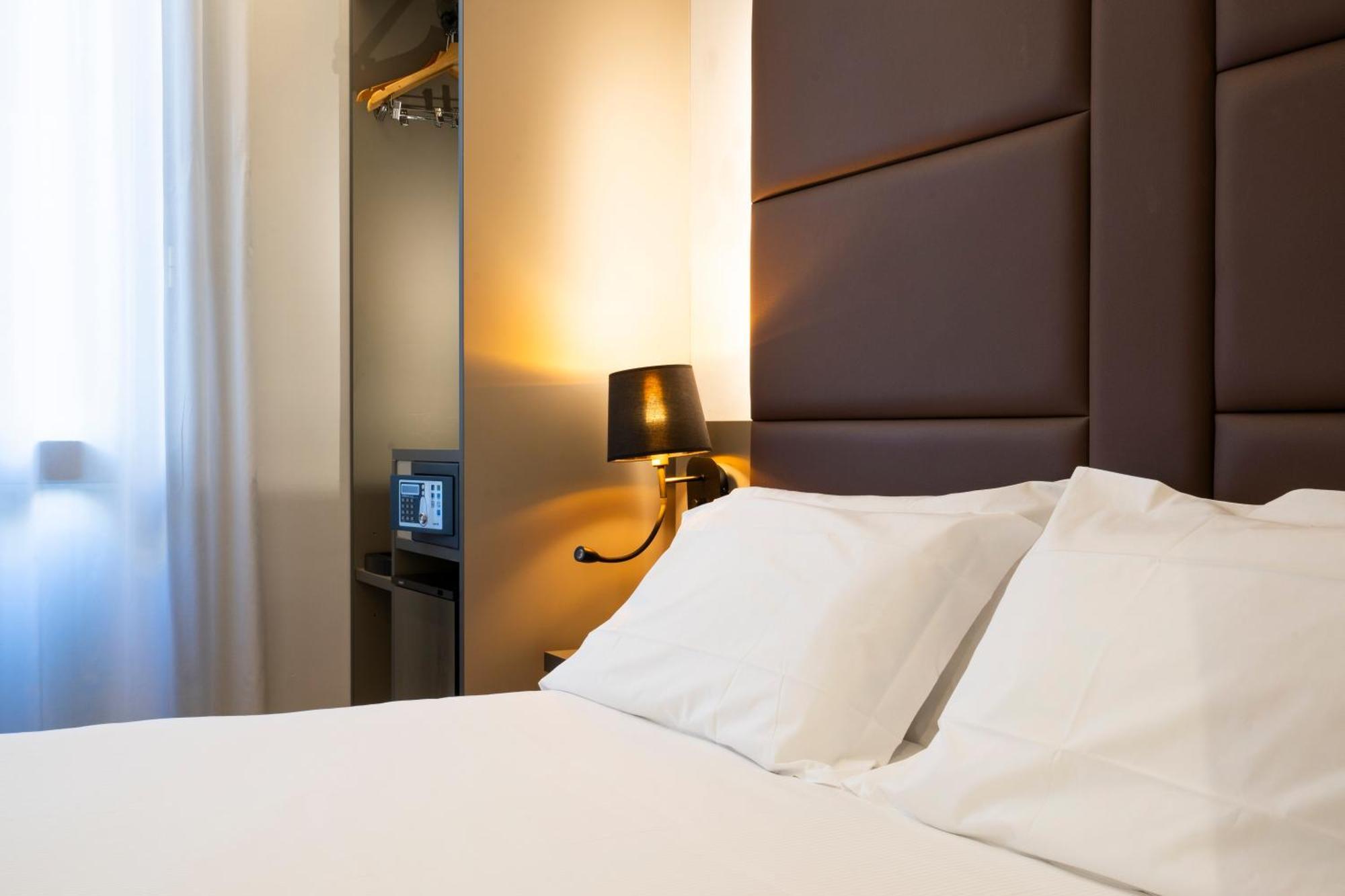 Hotel London 2*