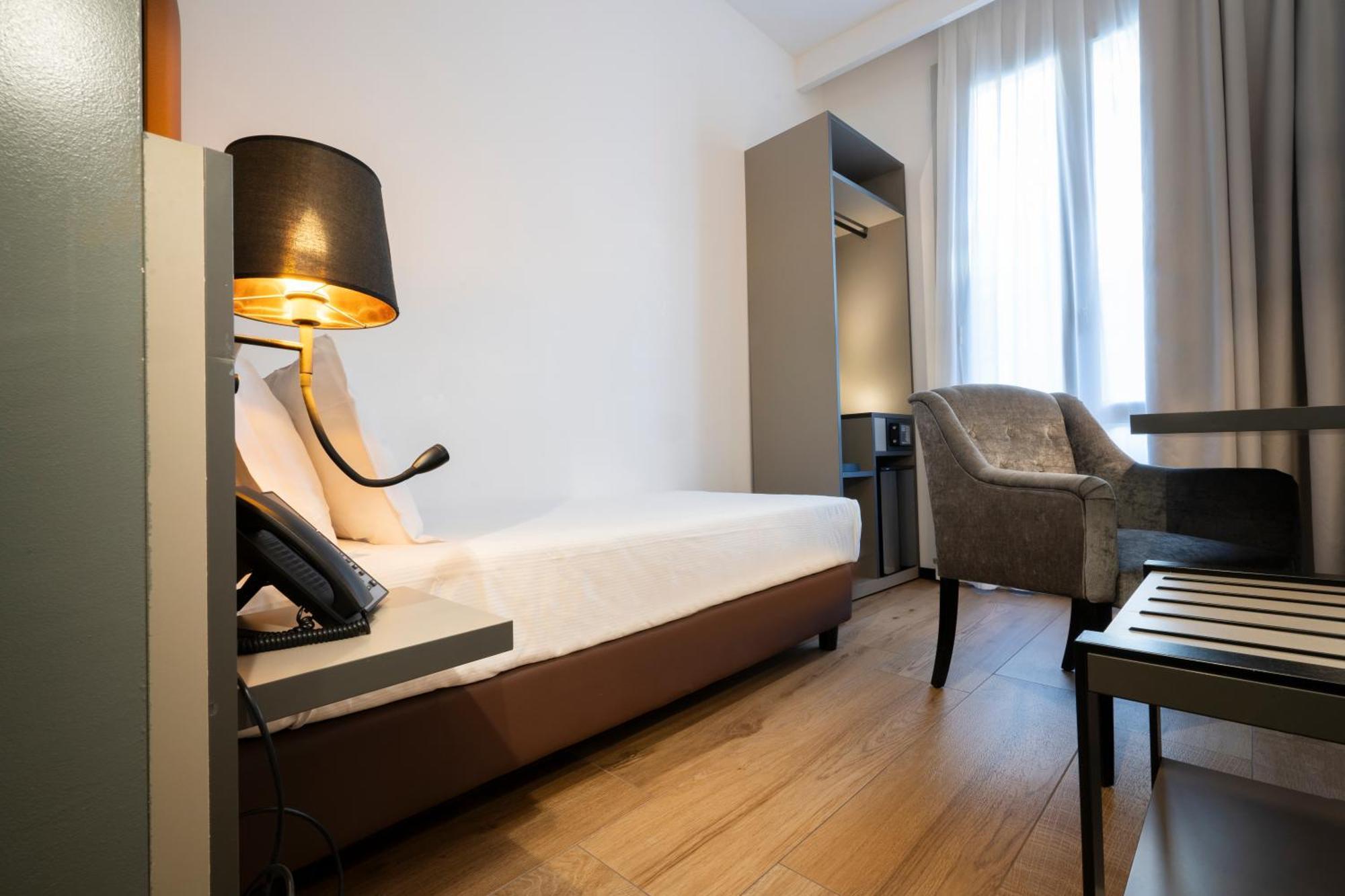 London Hotel Milan