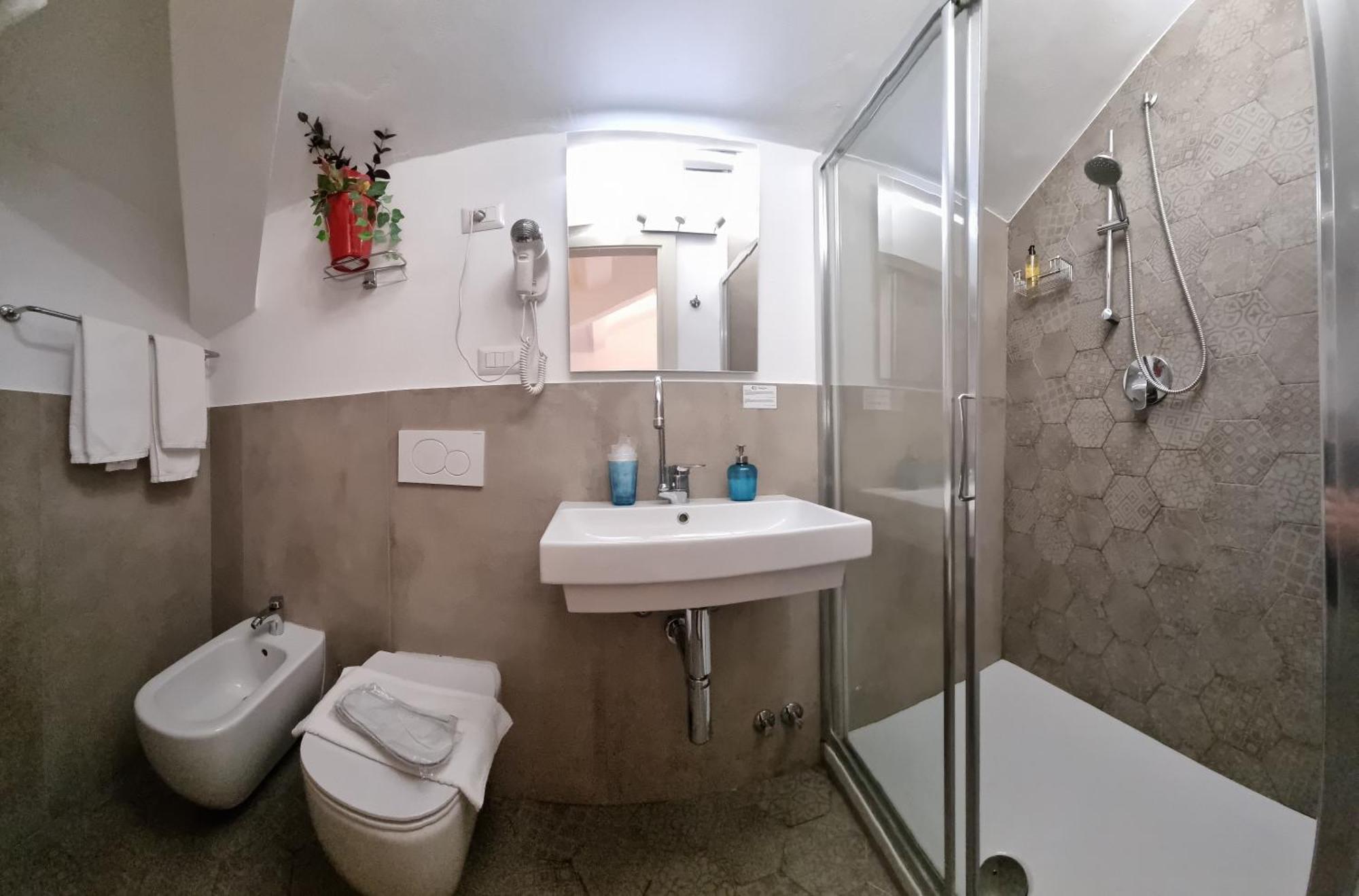 Hotel Charly 3* Milan