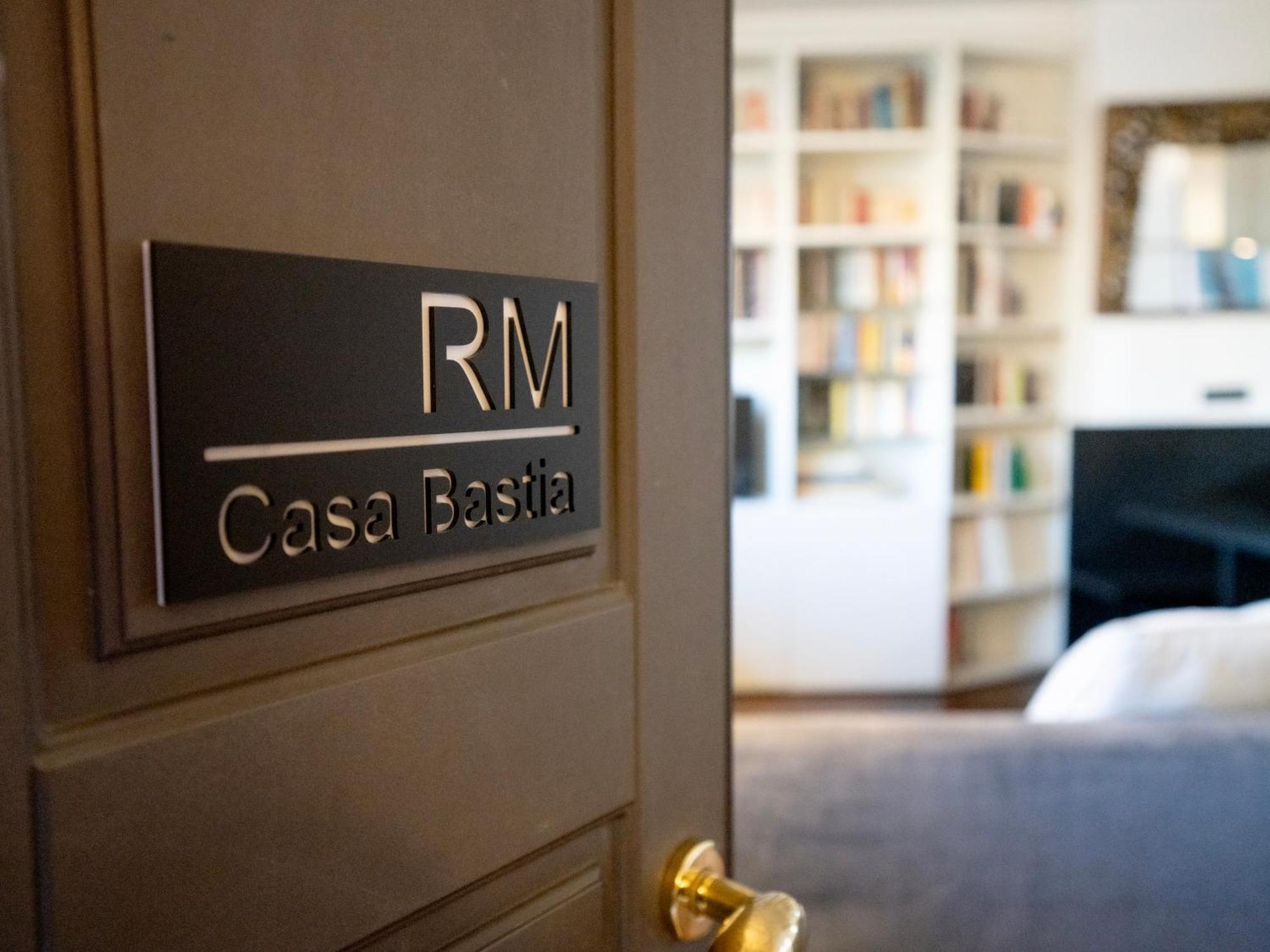 Bastia Rm Scalo Romana Prada Bocconi Ieo Ied Forum Assago Duomo15min *