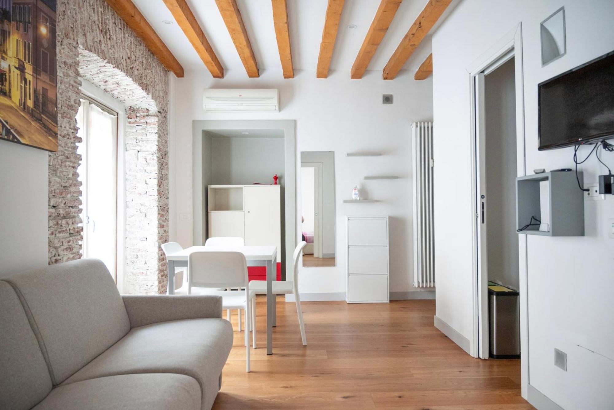 Apartment Milano Suite Home *