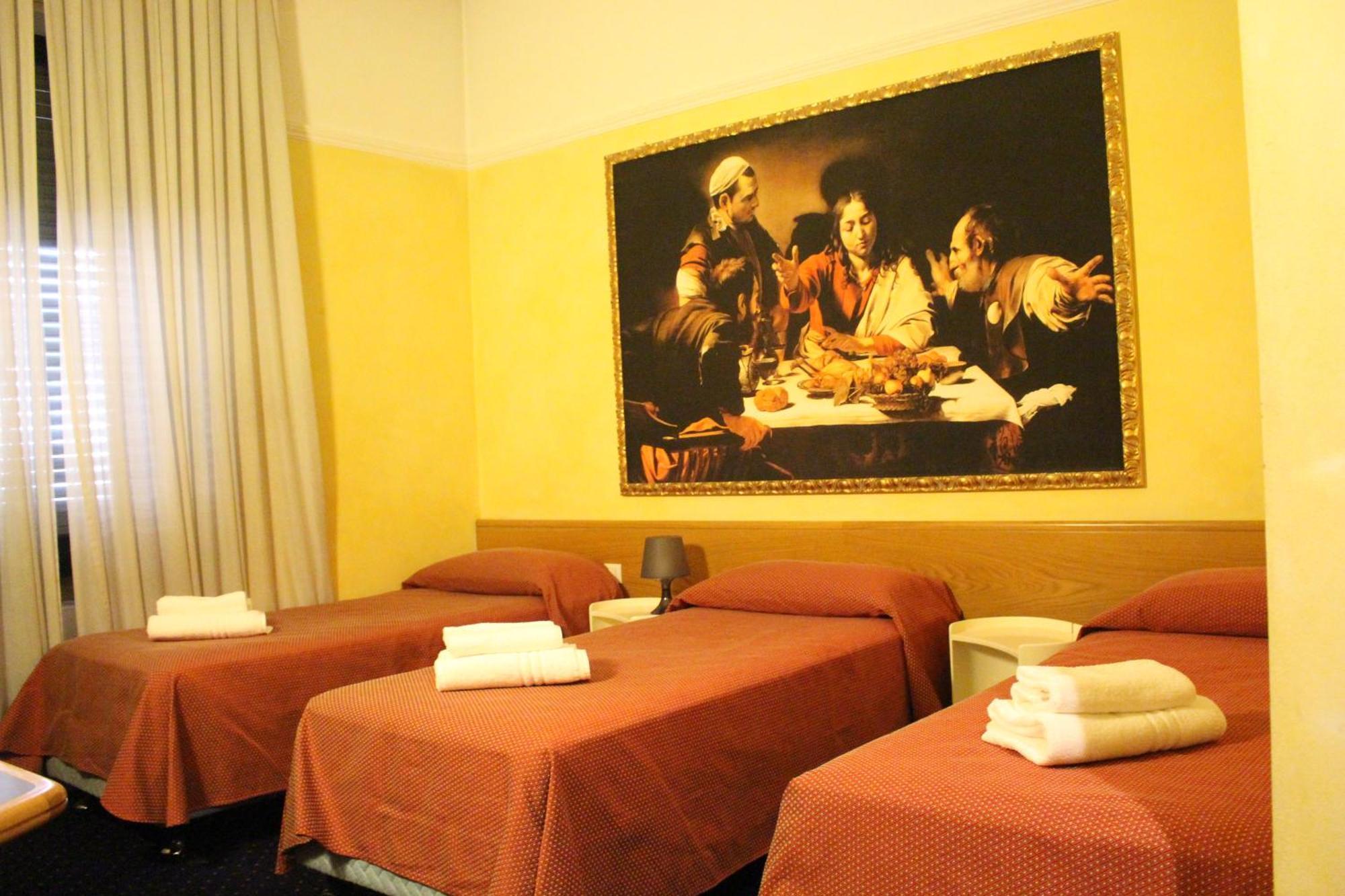 Club Hotel 3*