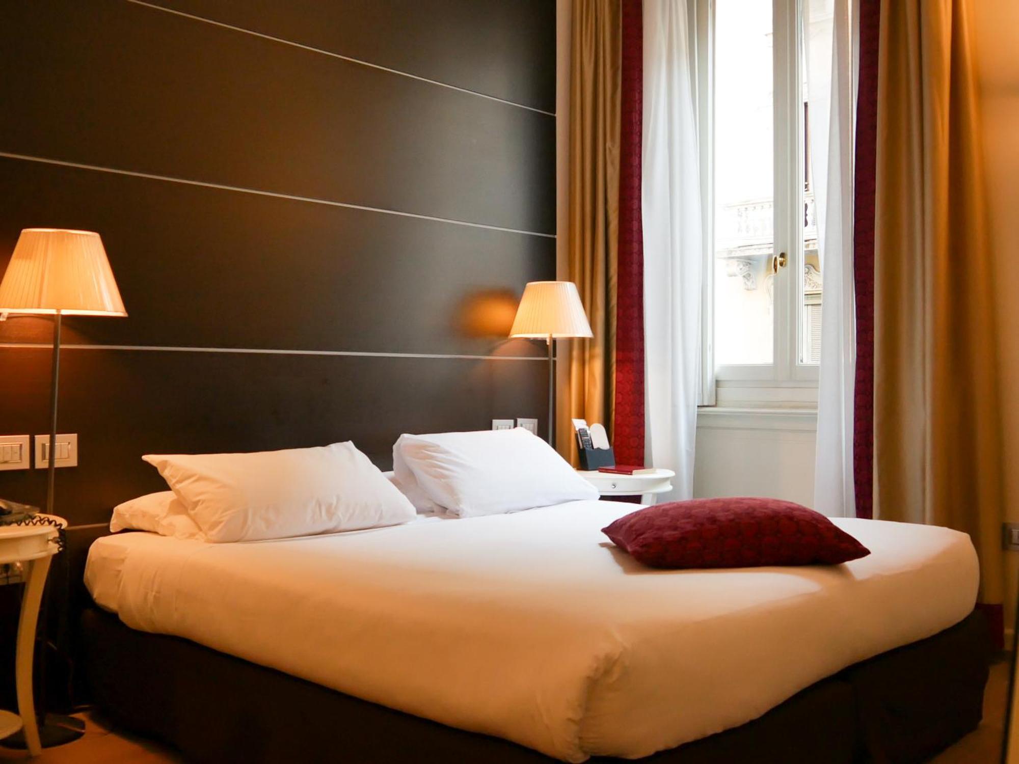 Townhouse 33 Hotel 4*