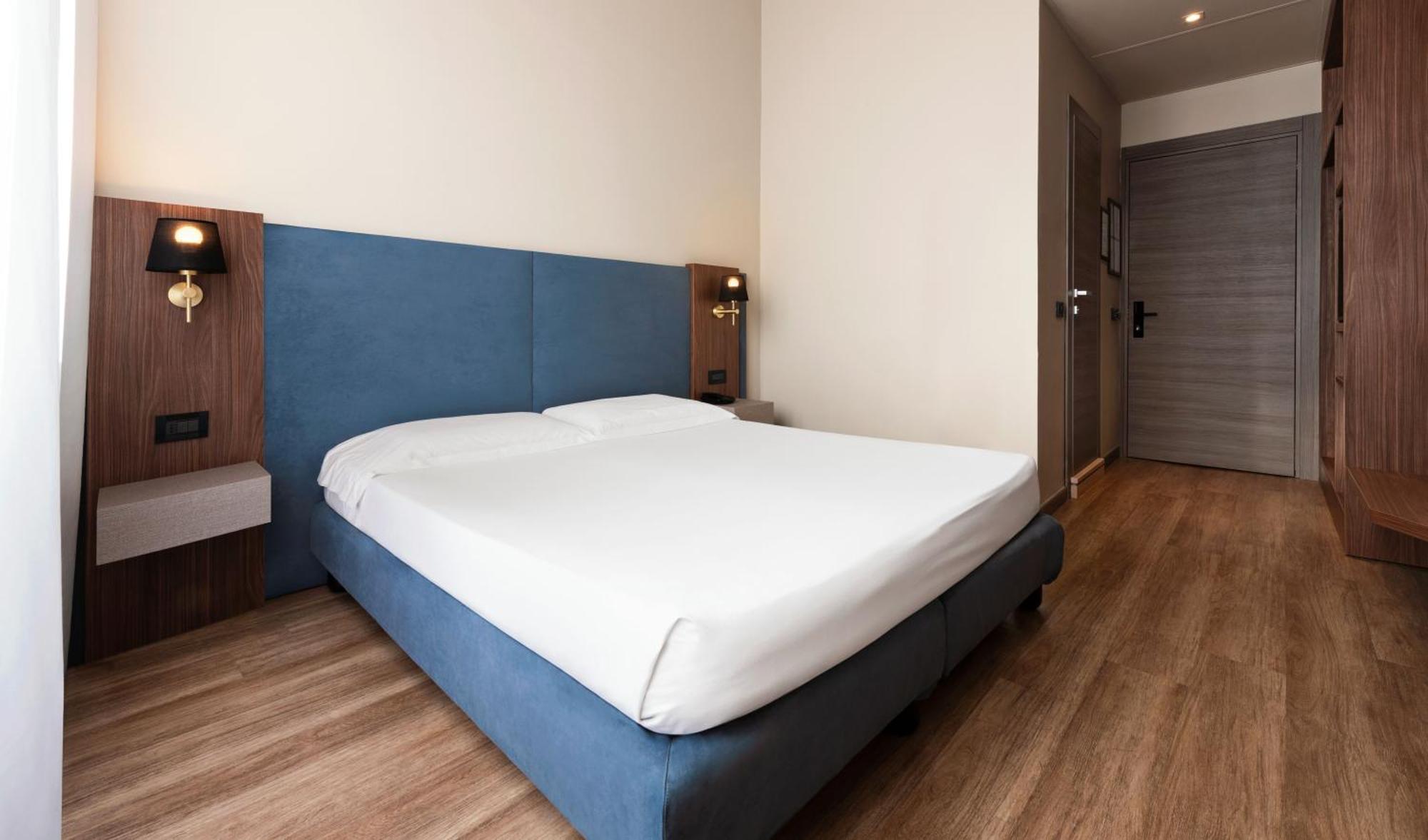 Mokinba Montebianco Hotel Milão
