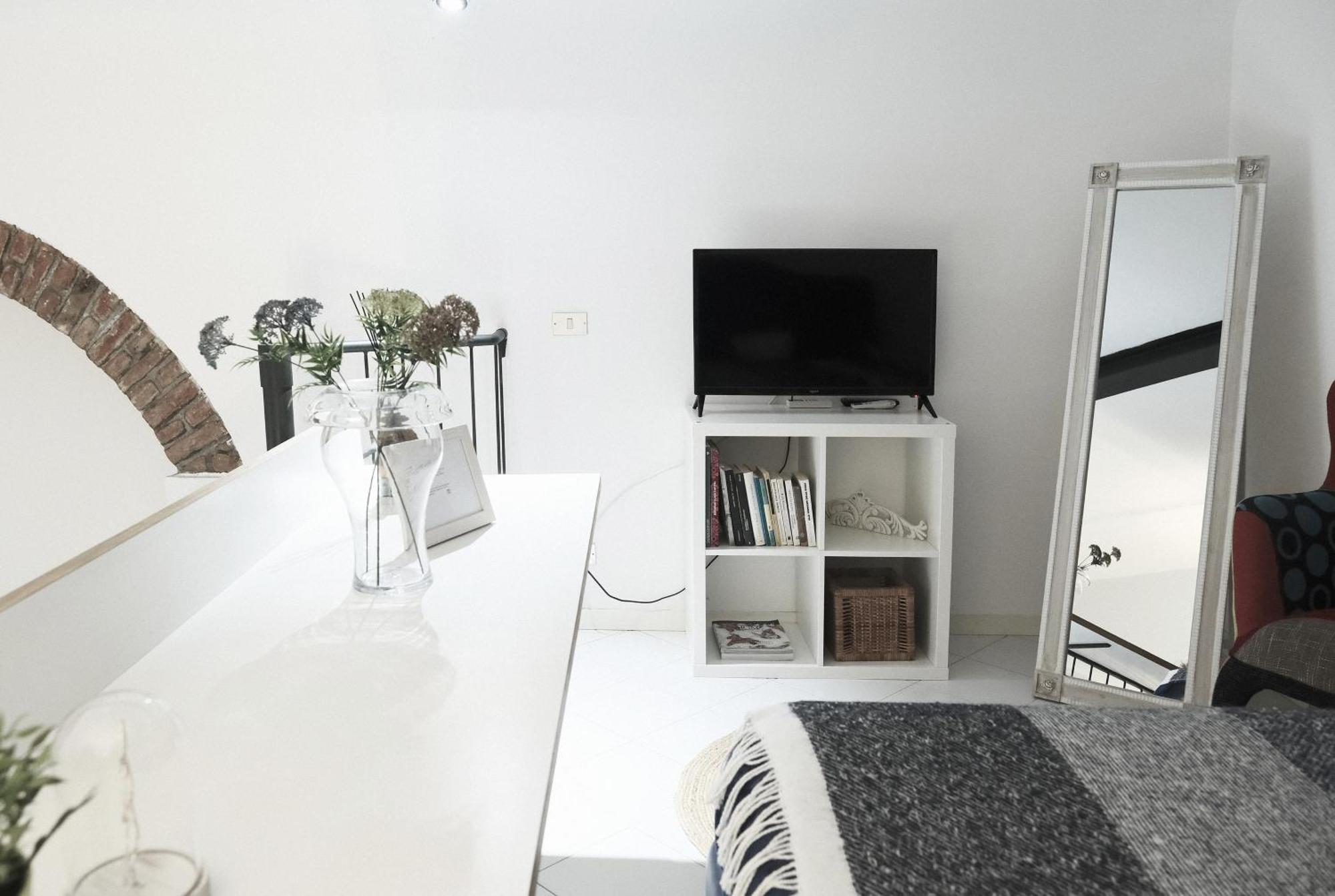 Comecasa Mini Grazioso Loft In Crocetta Appartamento