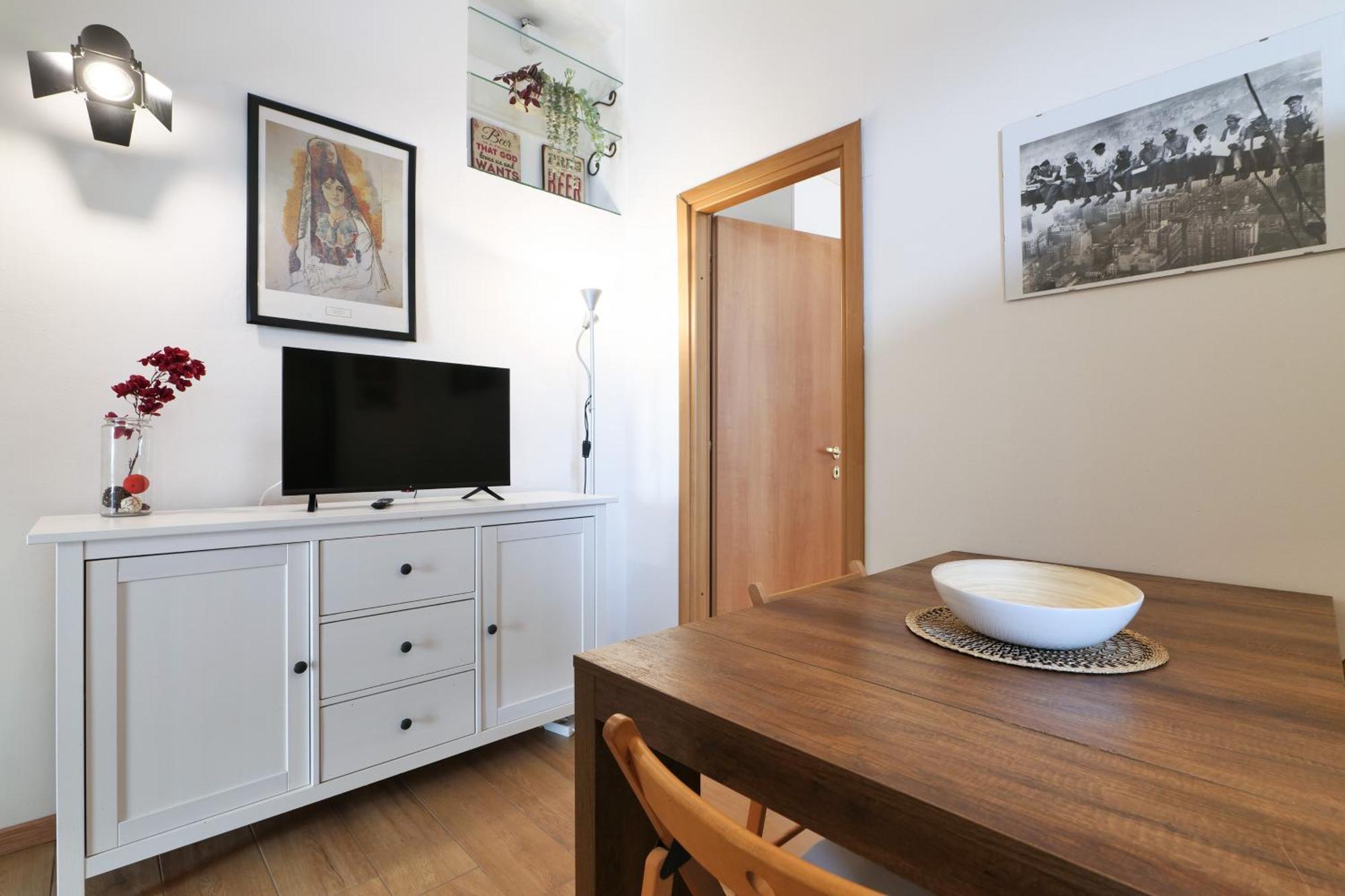 Primopiano - Tibaldi Apartment Milan