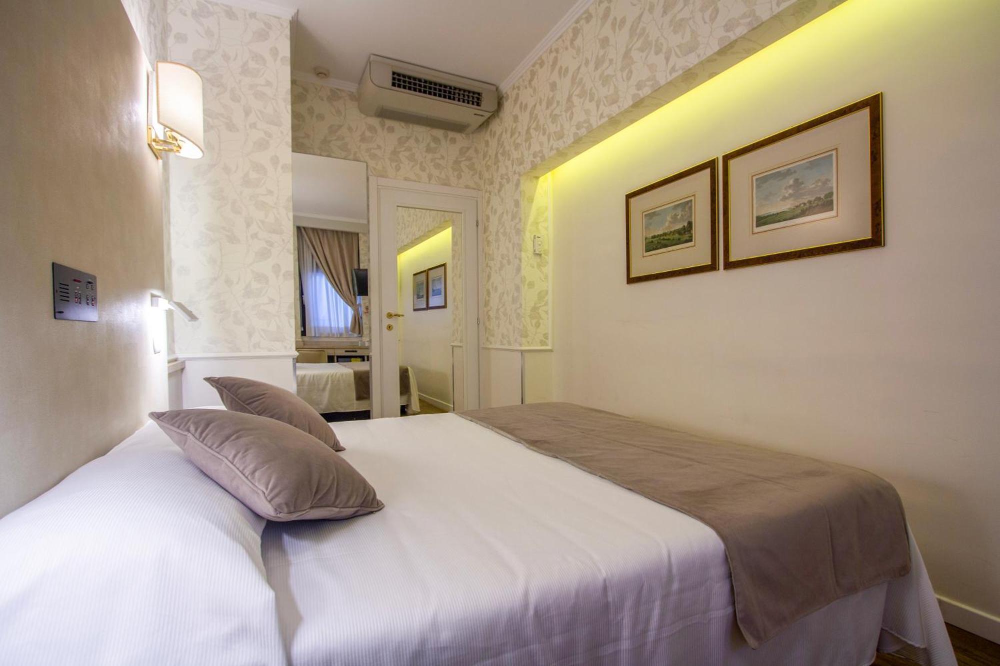 Flora Hotel Milan