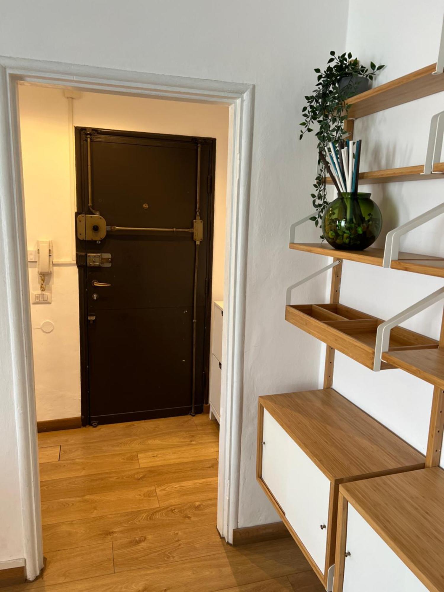 Cozy 3 Km Away From Duomo Apartment Milan
