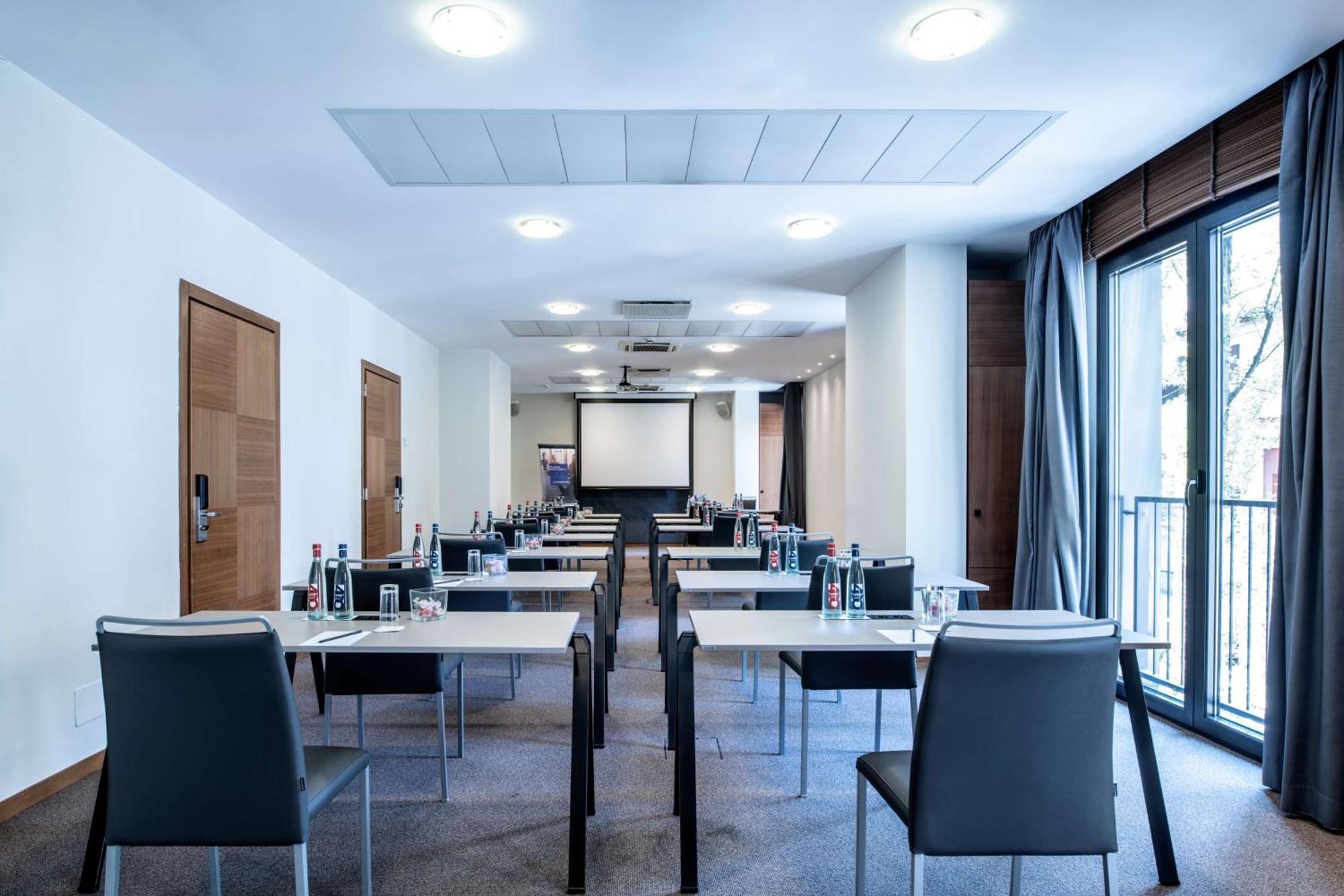 Radisson Blu 4*