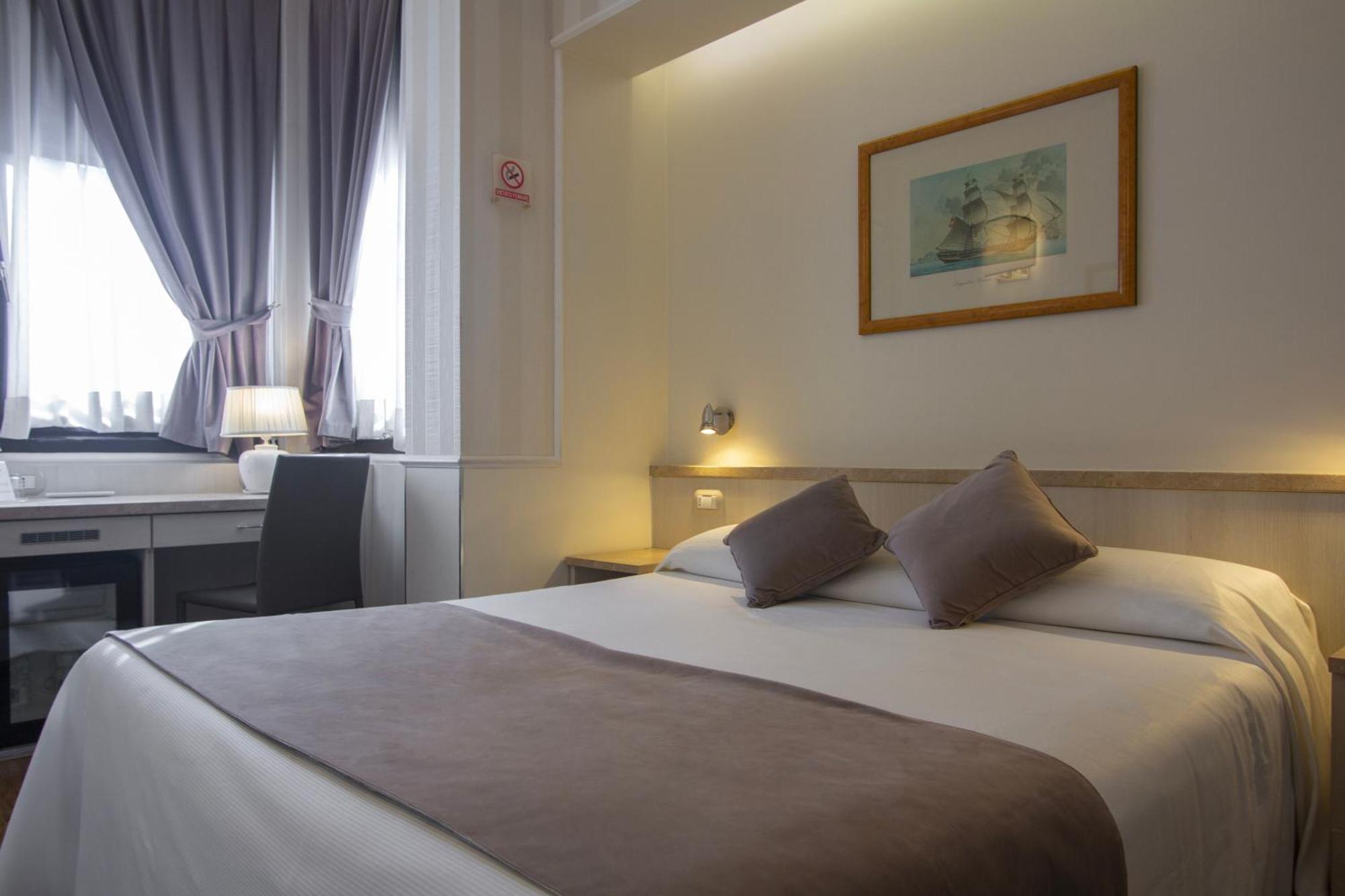 Hotel Flora Milan