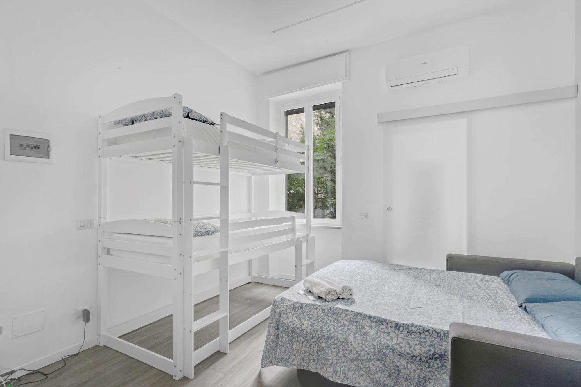 Gg10 -bicocca-villa San Giovanni - Spacious Apartment