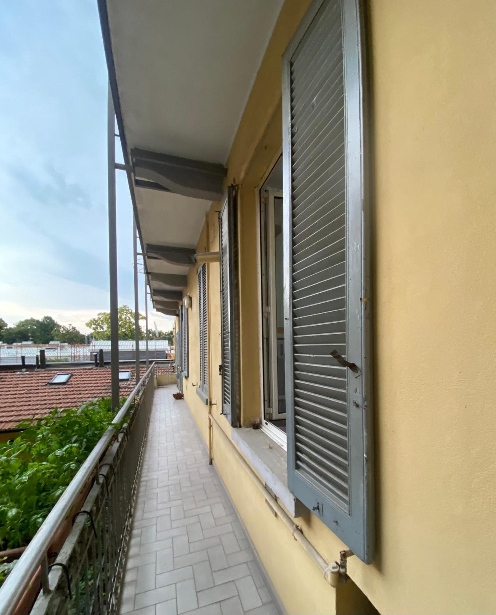 * Maciachini * Apartamento *