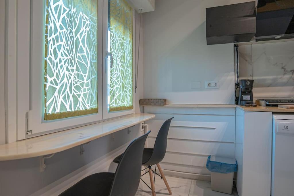 Singola Con Ac, Tv, Wi-fi E Cucina Apartment Milan