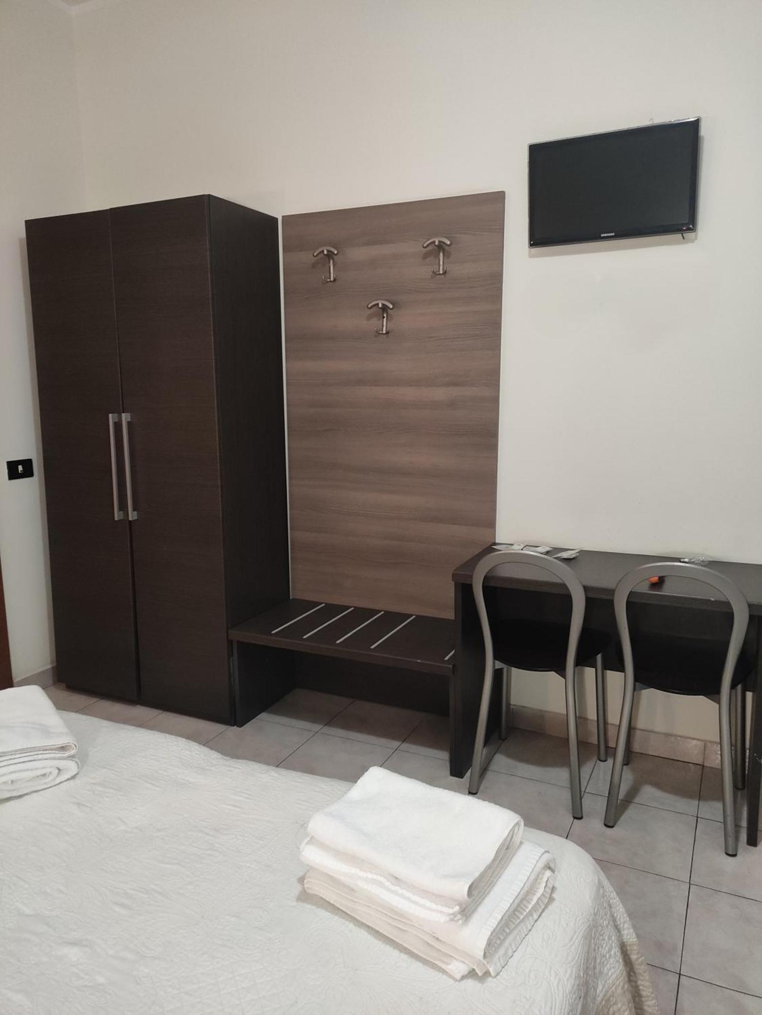 Hotel Salus *