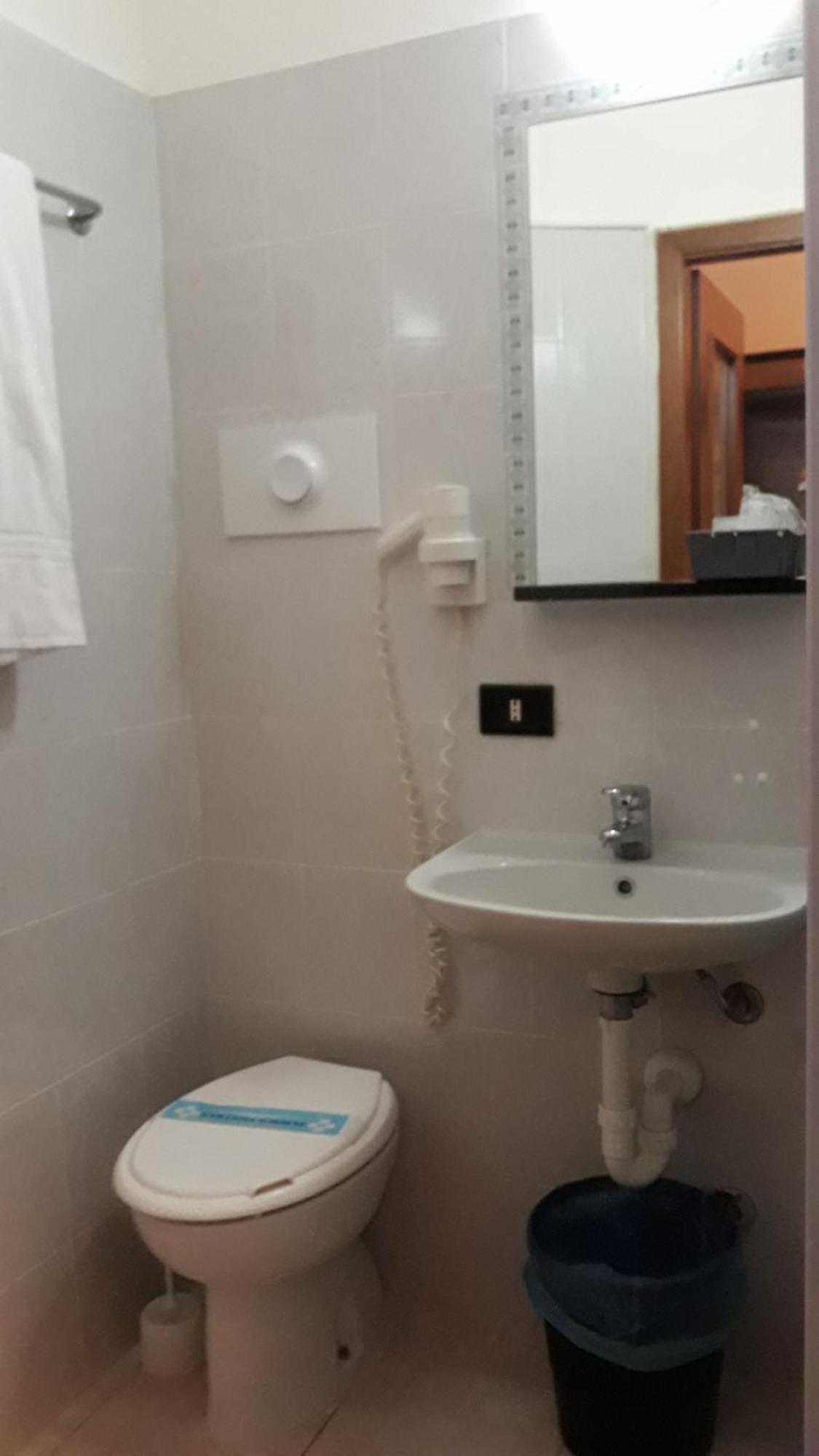 Hotel Salus *