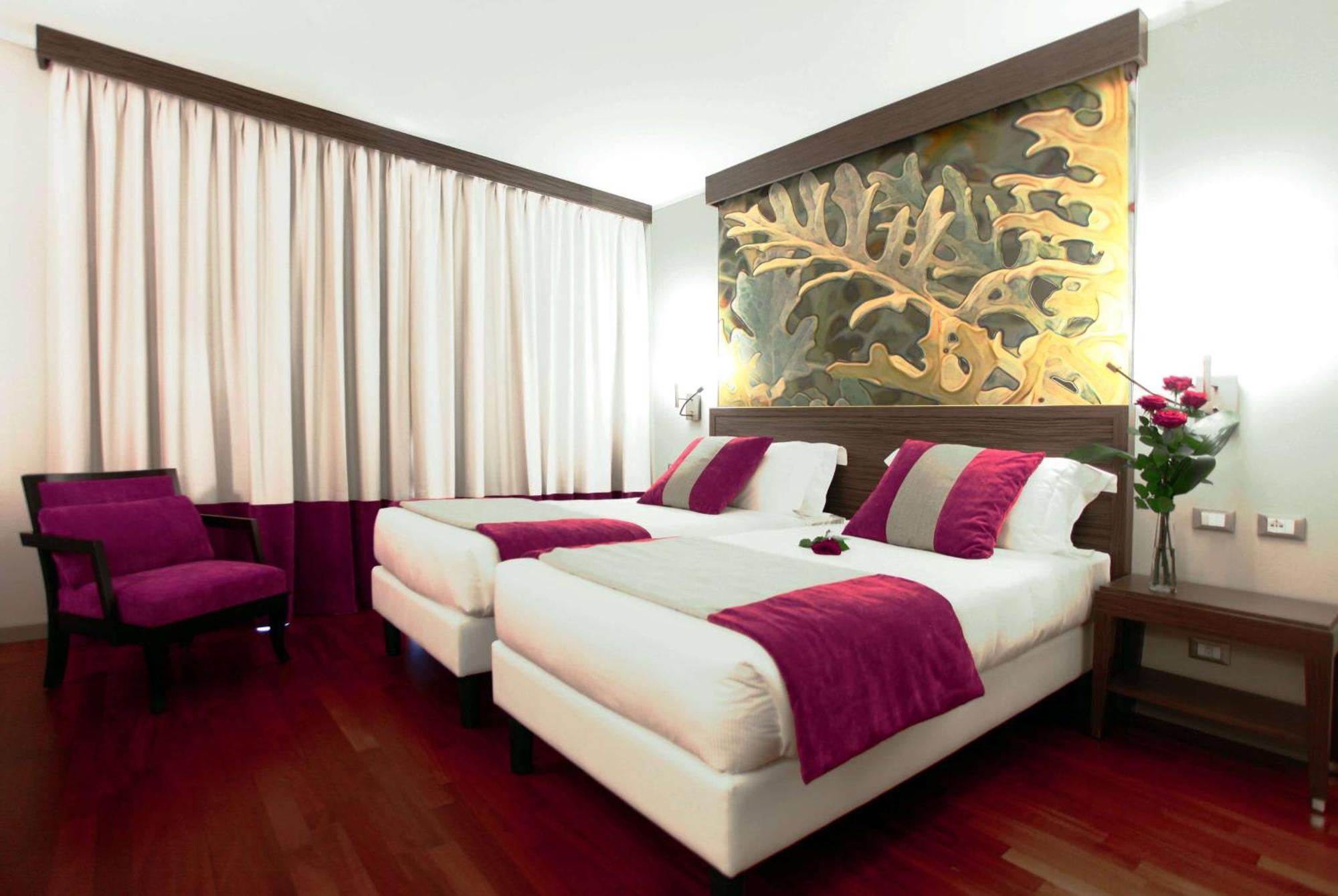 Hotel Ramada Plaza By Wyndham Milan