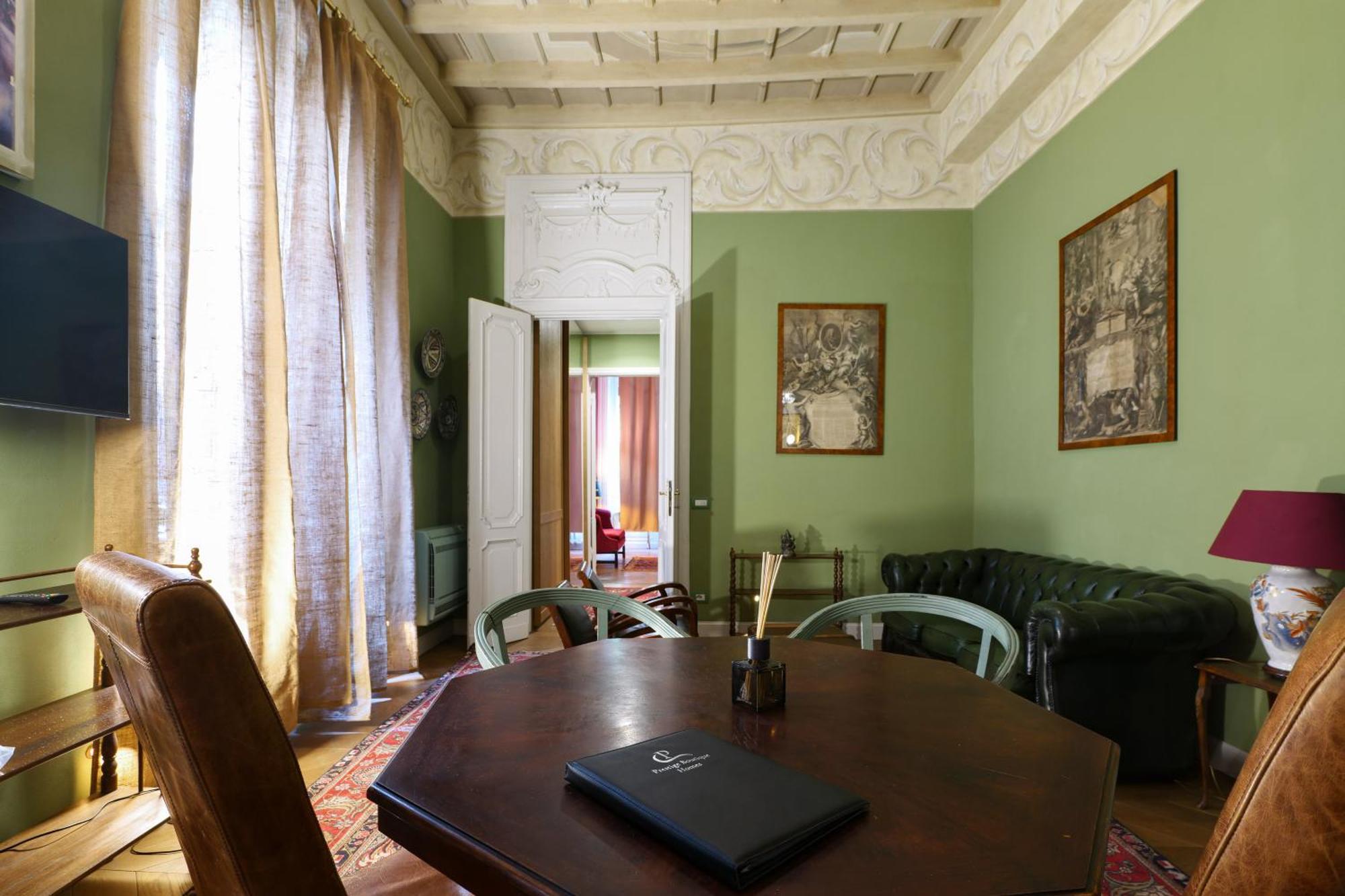 Prestige Boutique - Montenapoleone