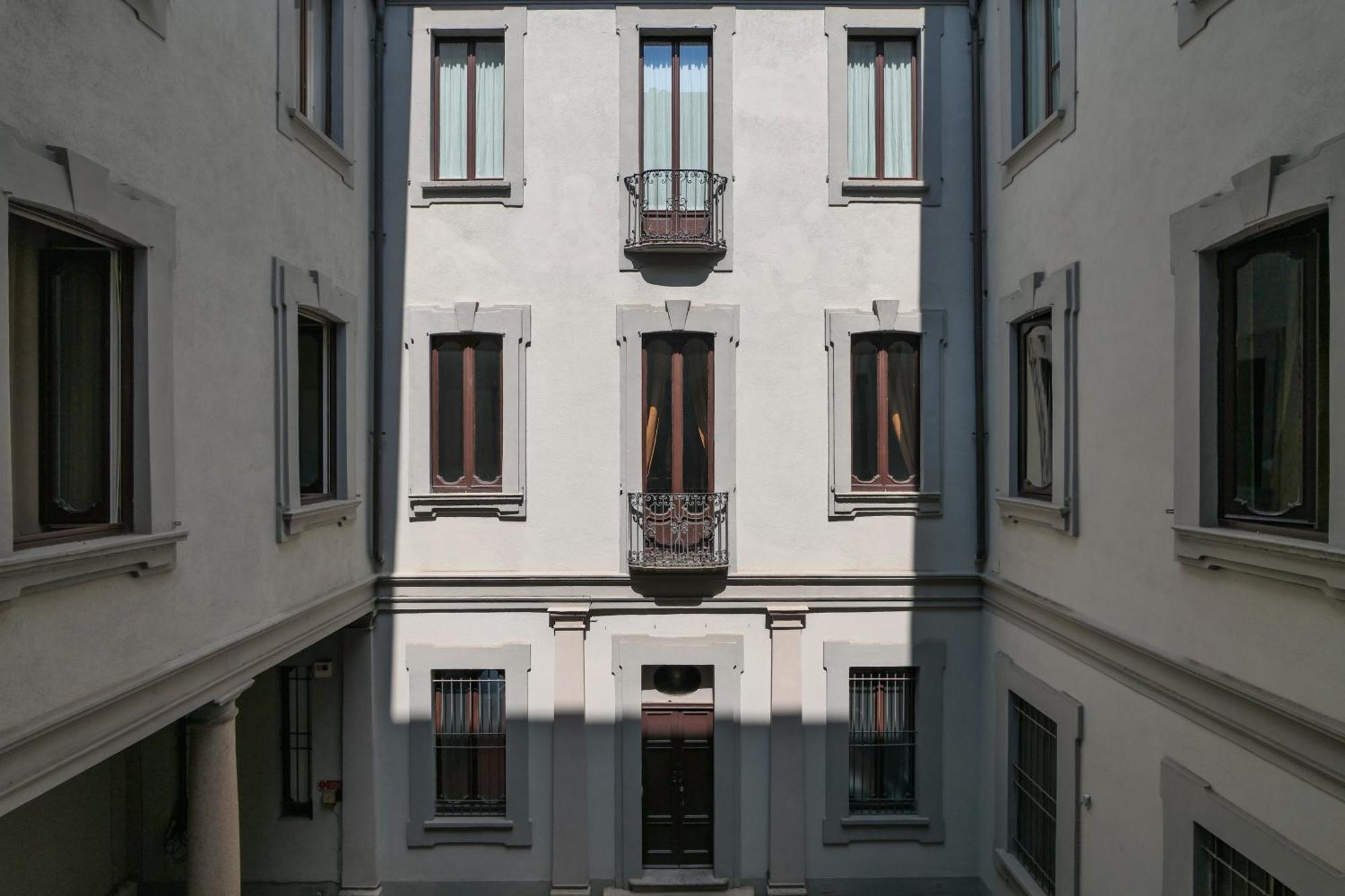 Prestige Boutique - Montenapoleone Apartamento *