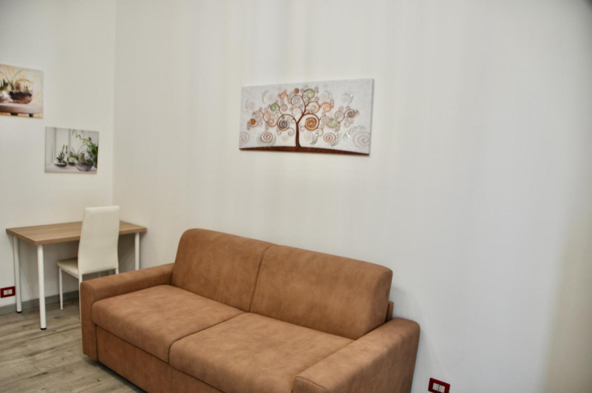 Apartment M.aurelio Red Milan