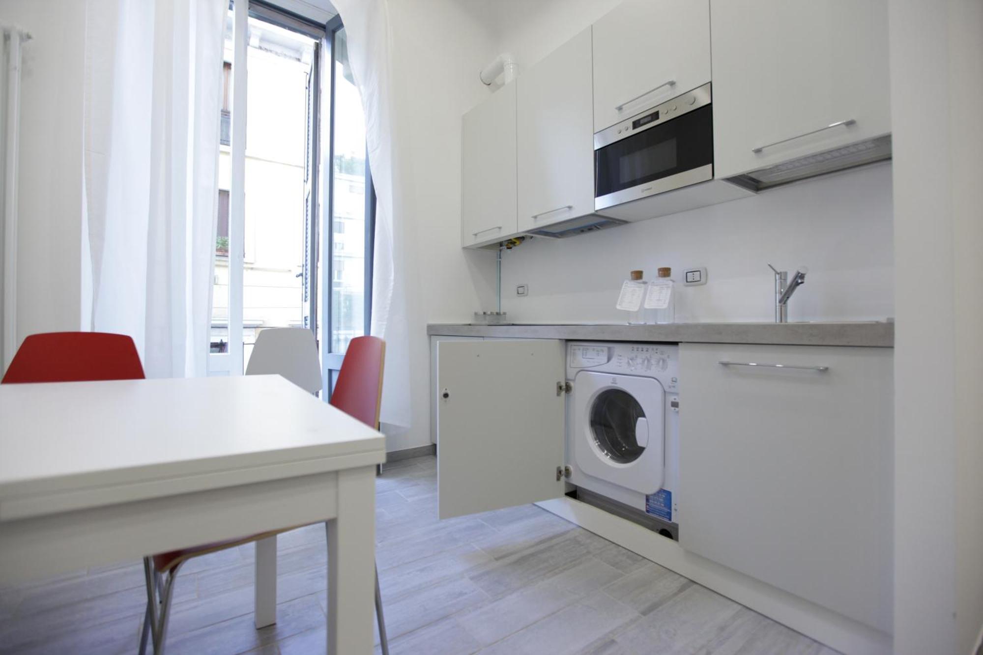 Amazing In Center With Balcony Apartment