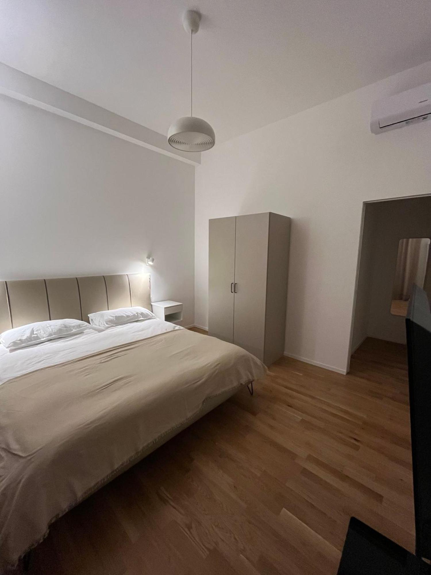 La Casa Di Zoe - Bocconi, Navigli Milão