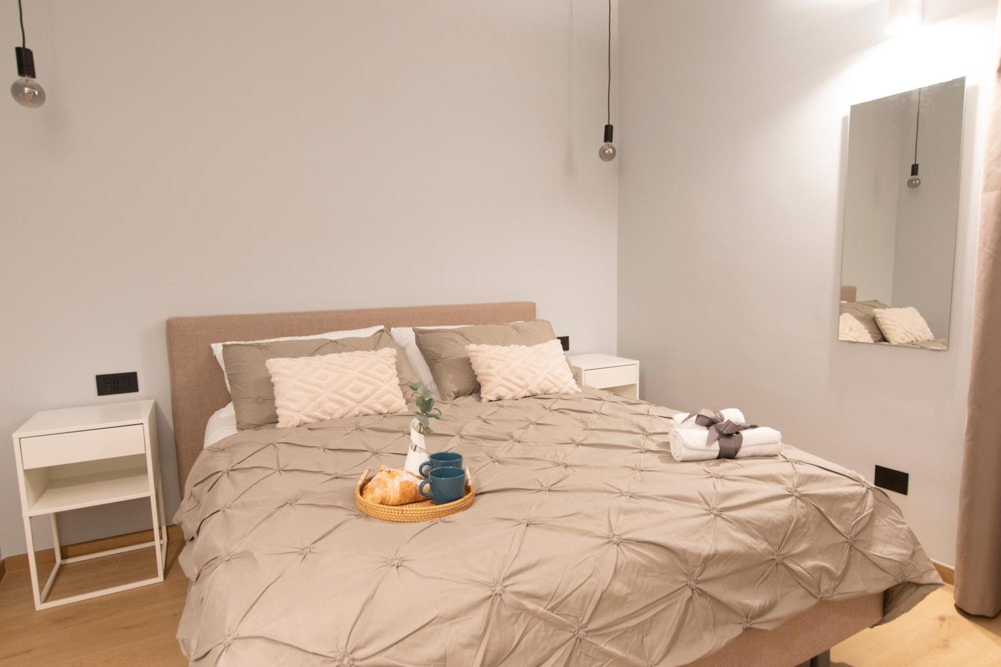Apartment Ihost Luxury -private Parking- Plana 4 Milan