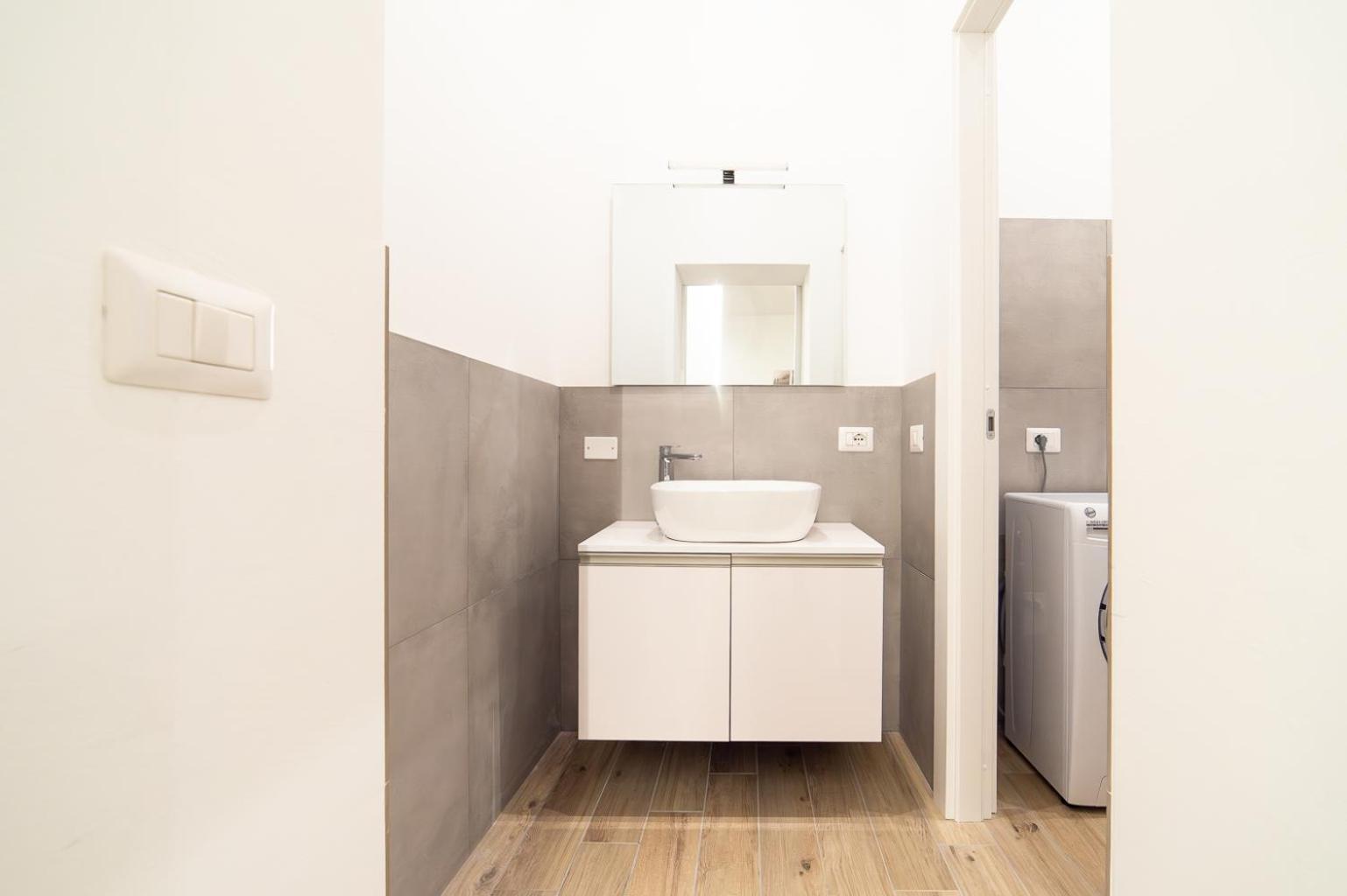 Hbhall Porta Romana Apartamento