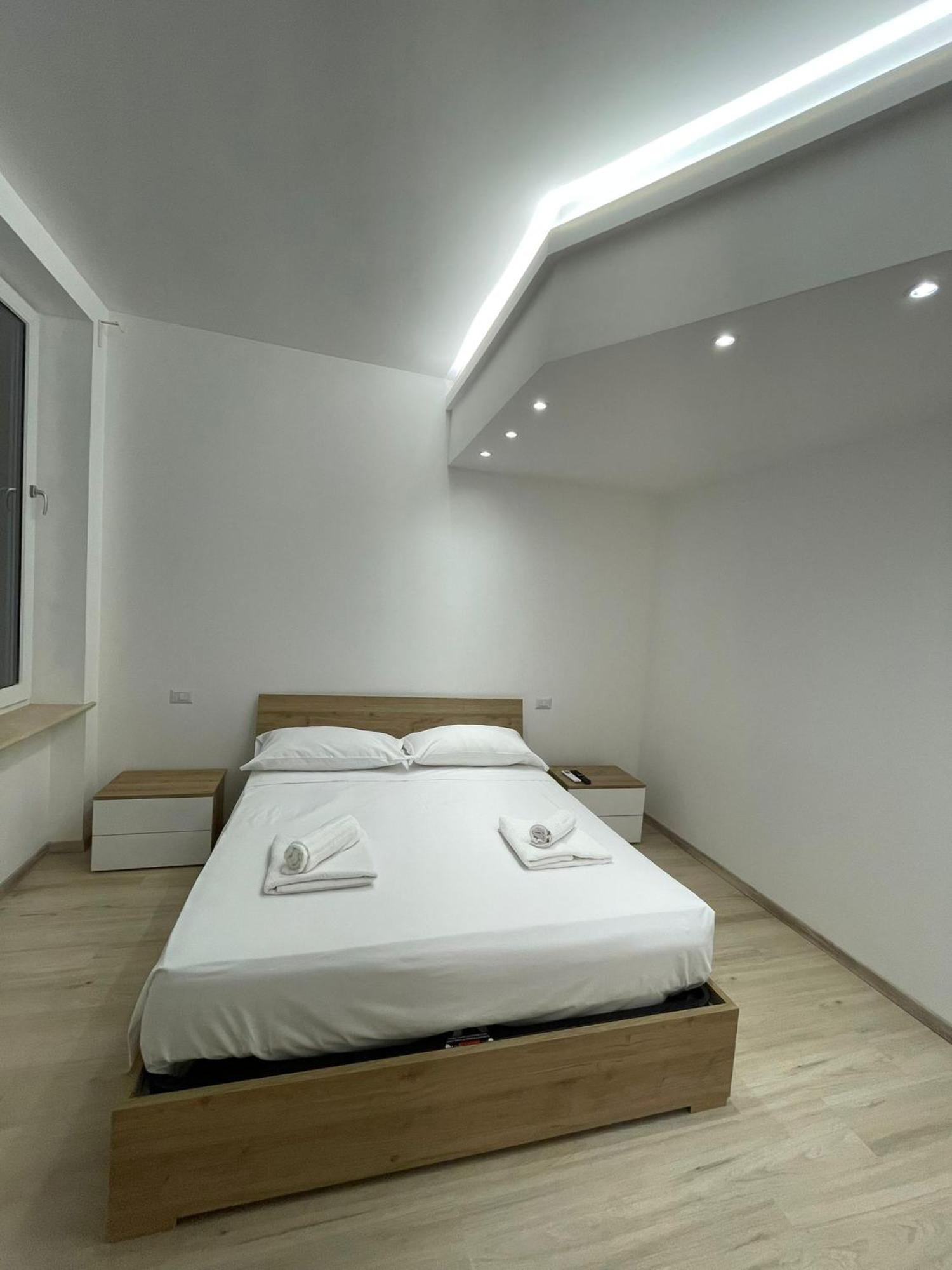 Apartment N.4 Milan