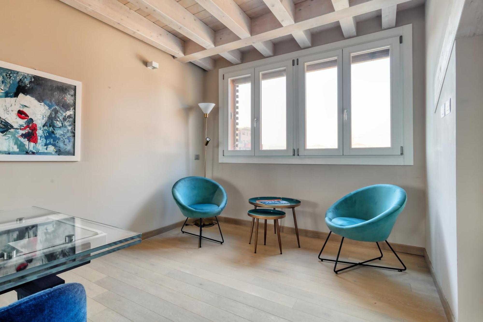 Joivy Elegant With Parking And Balcony Apartamento Milão