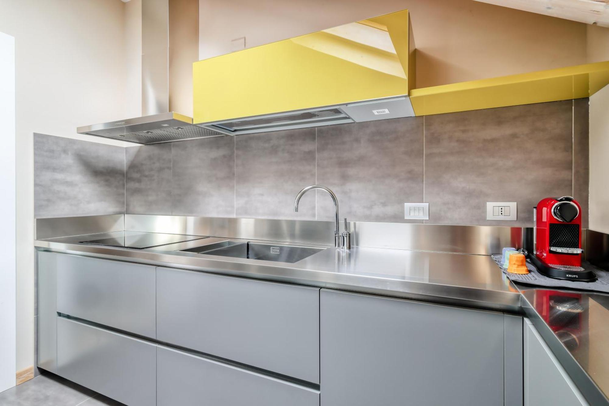 Apartamento Joivy Elegant With Parking And Balcony