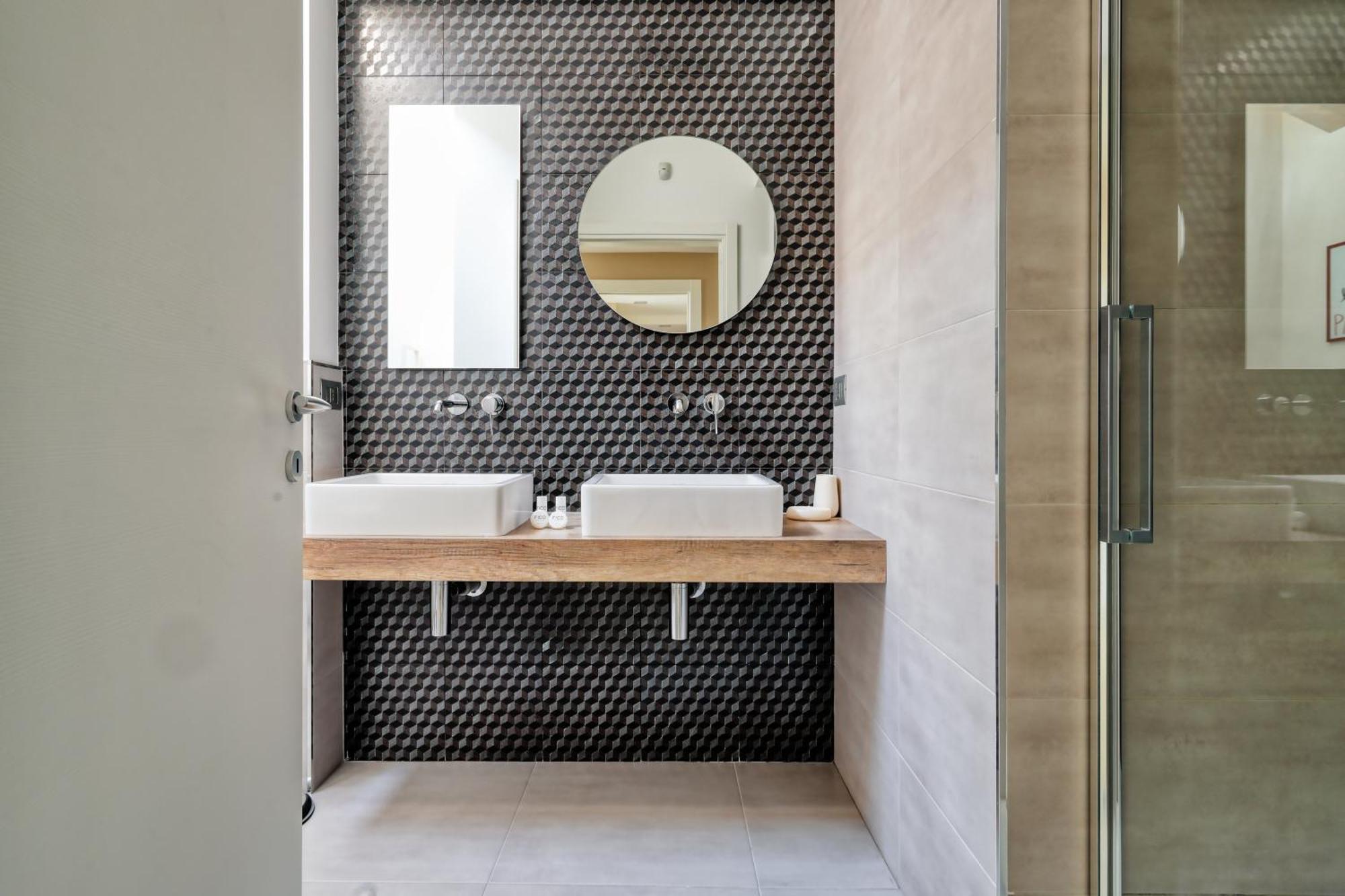 Apartamento Joivy Elegant With Parking And Balcony Milão