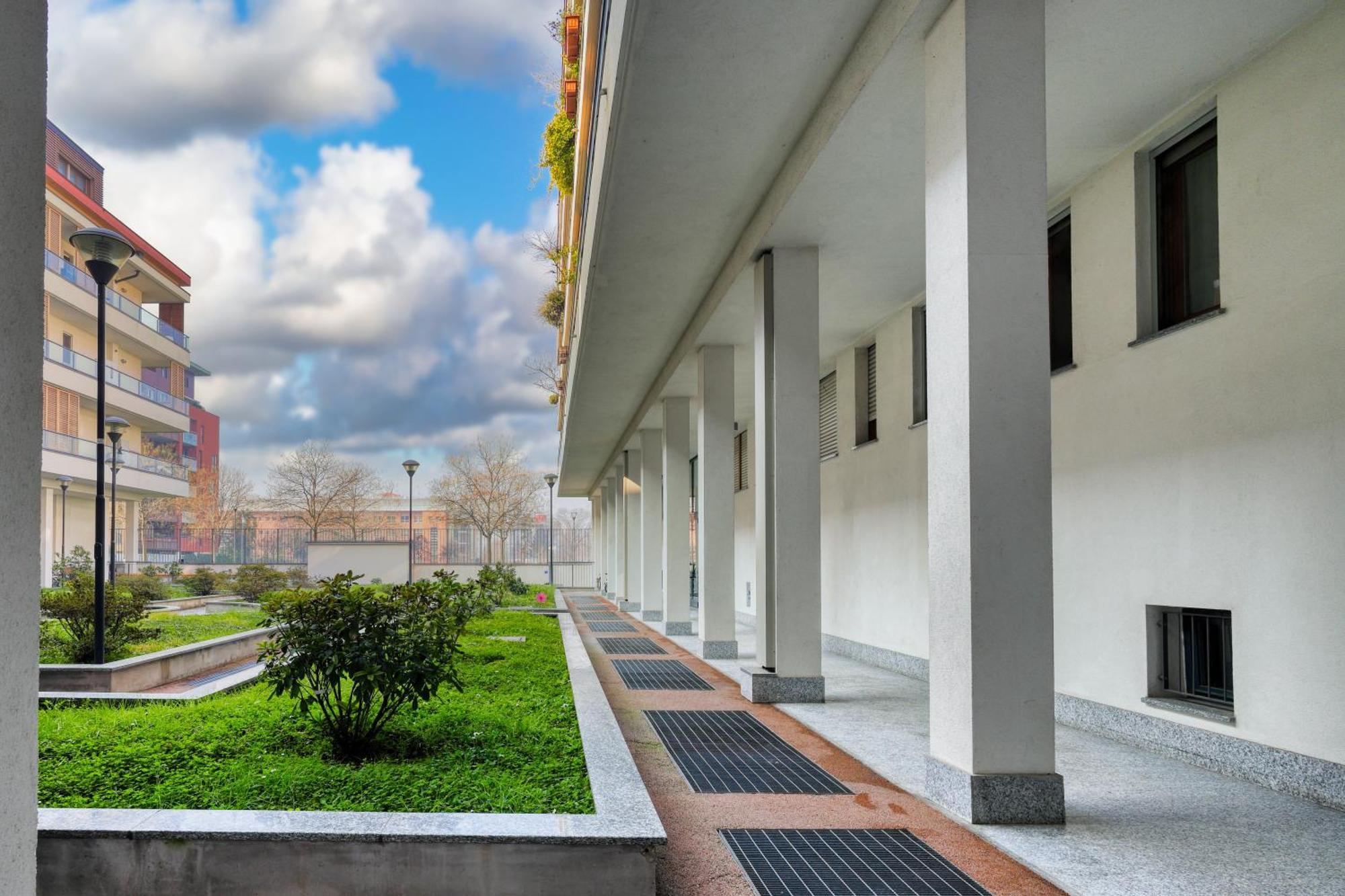 Joivy Elegant With Parking And Balcony *