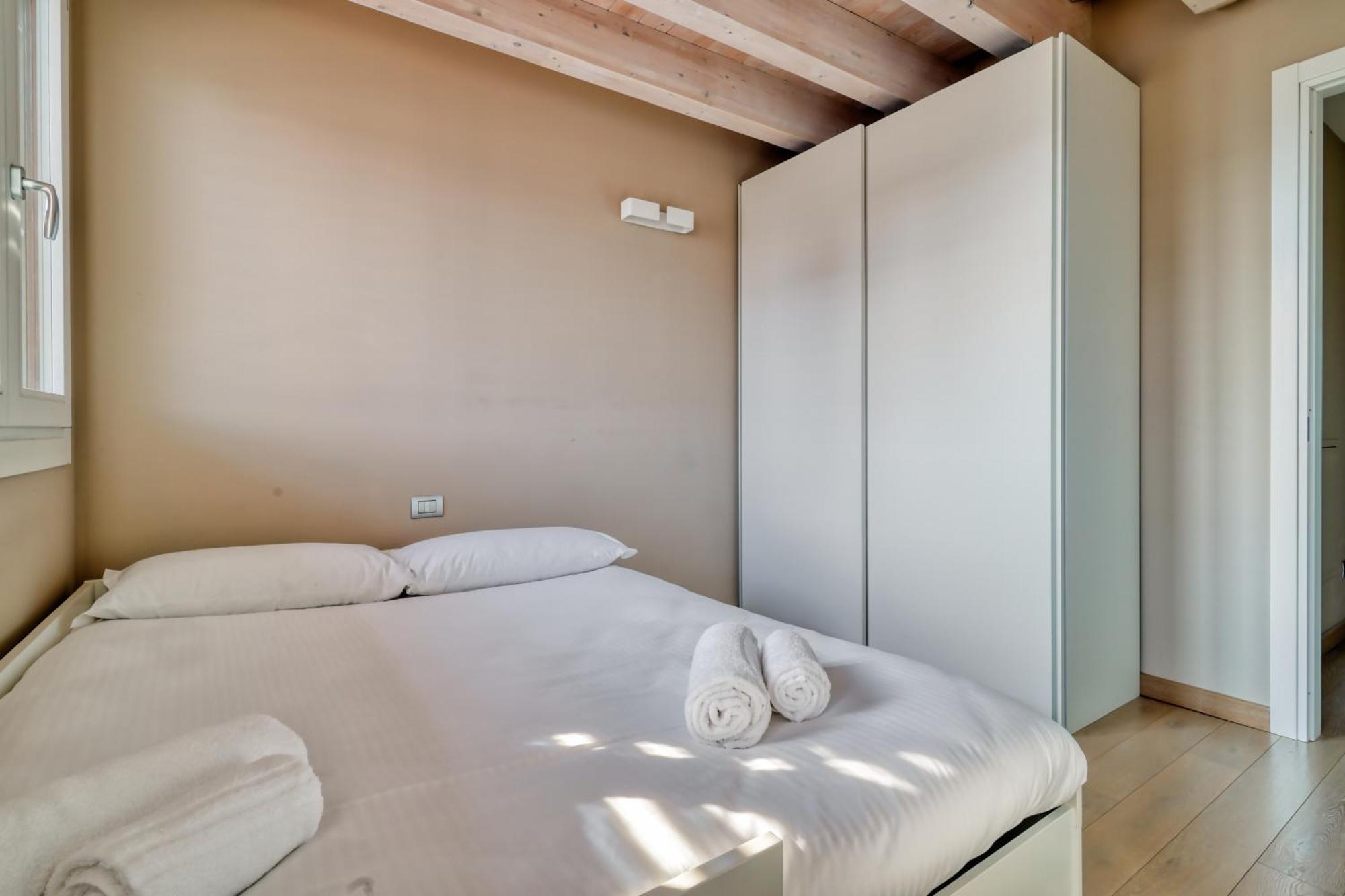 Joivy Elegant With Parking And Balcony Apartamento *