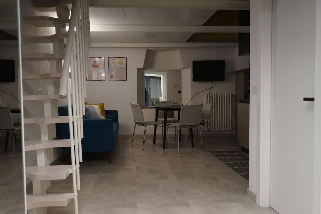 Apartment A Due Passi Dal Bosco Verticale Milan