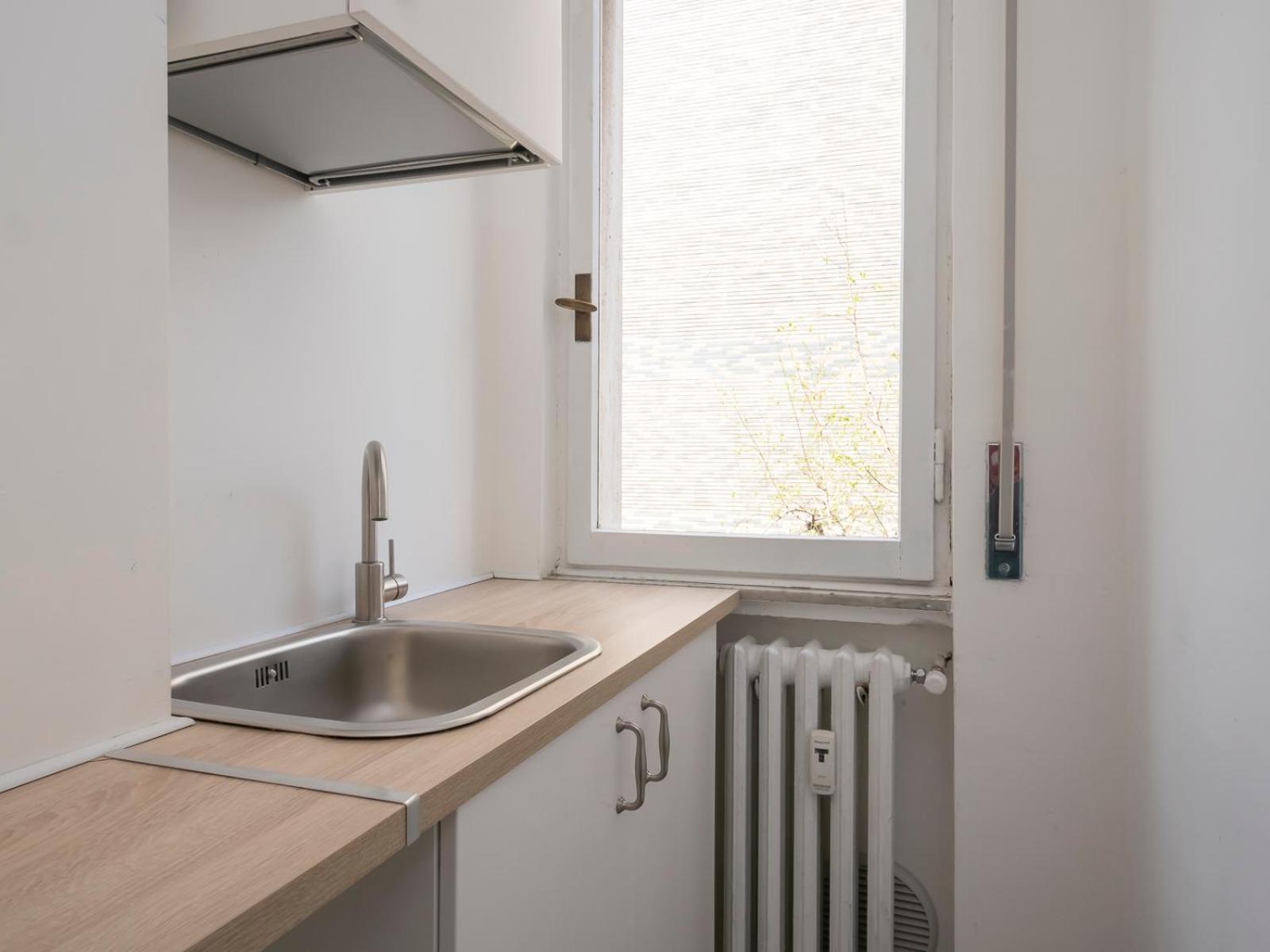 Apartment Xenia - Spacious Two-room In The Flower District Milan