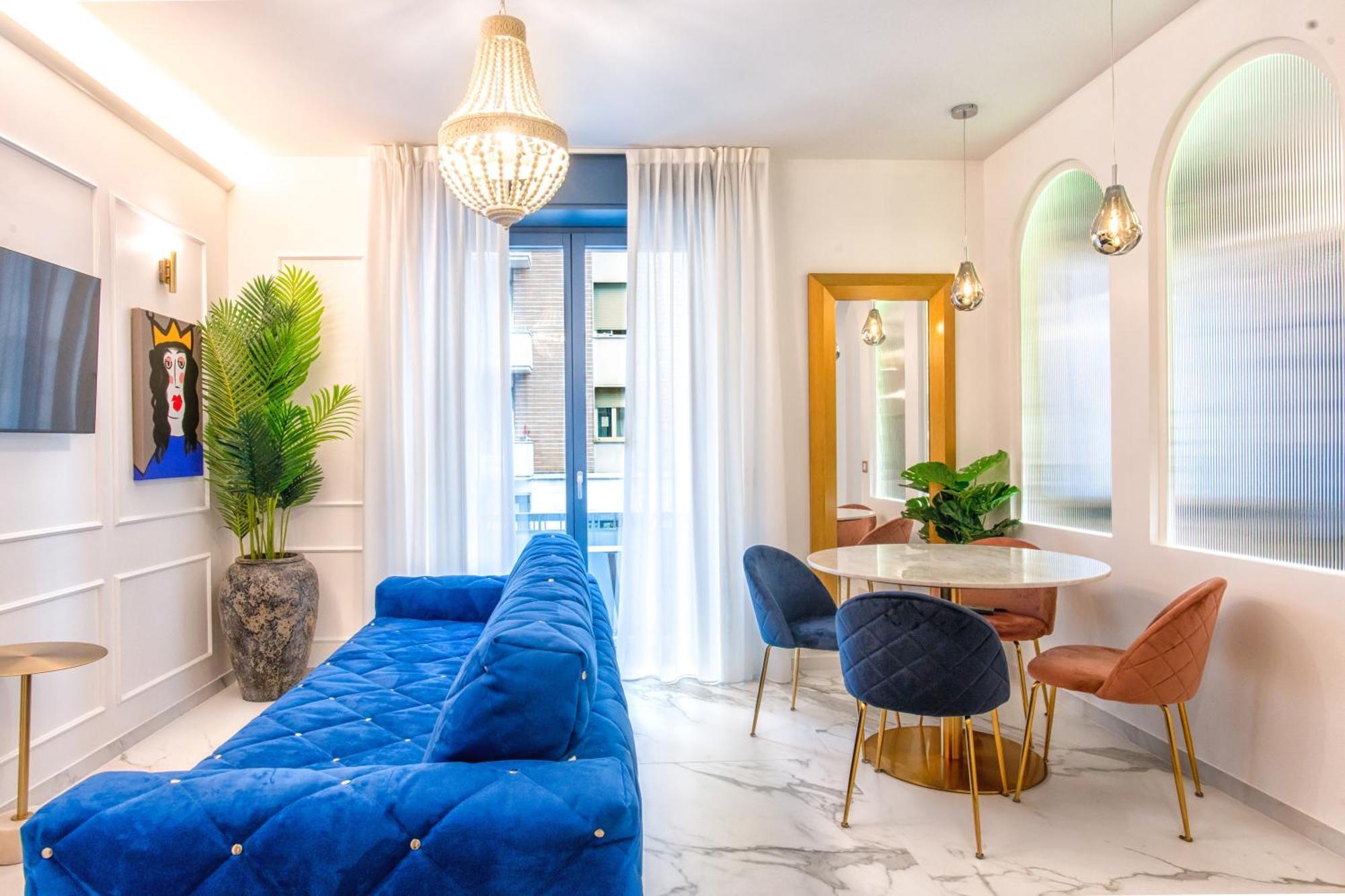 Ms Marple Luxury Station Milano