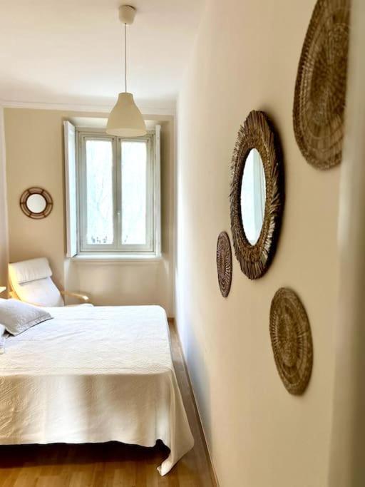 Apartment Elegante In Centro Milan