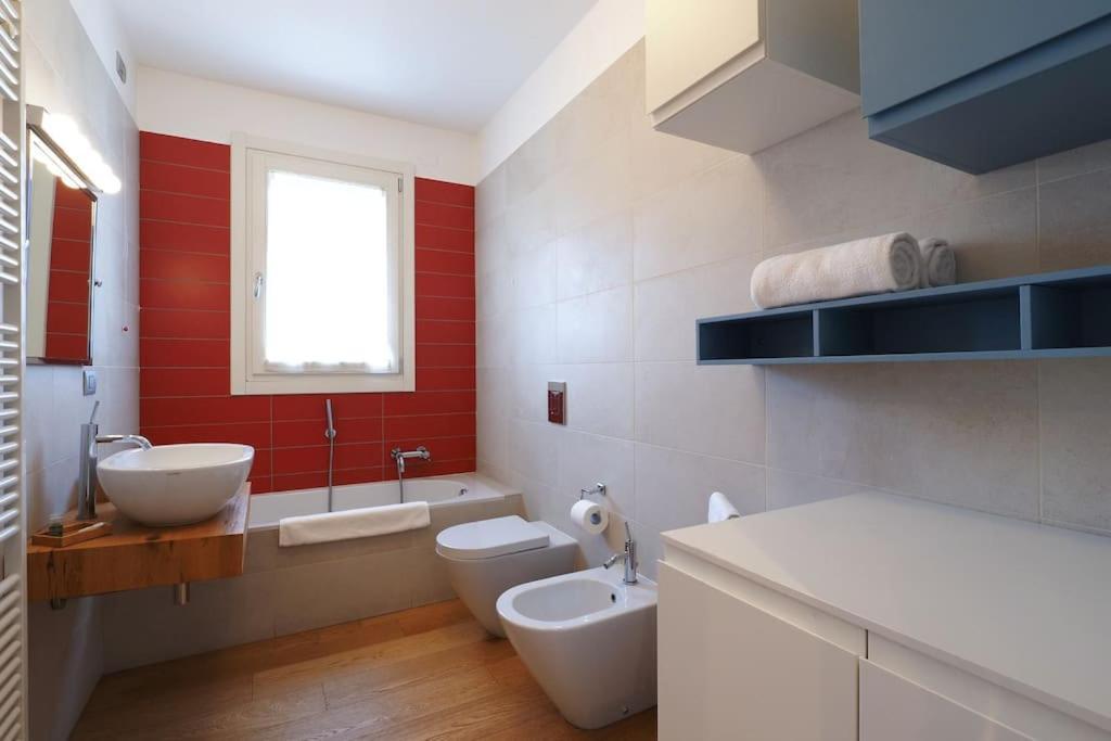 Apartment Contempora - Trilocale C. Di Rienzo 37 Milan