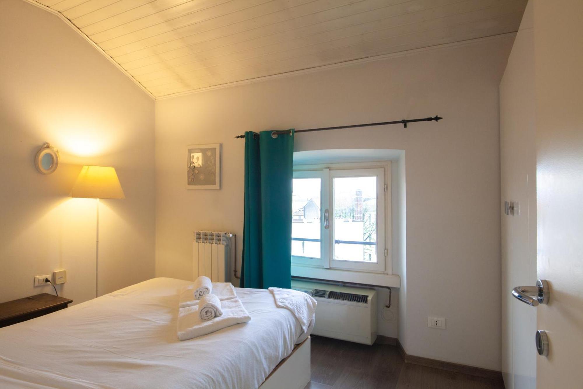 Milanese Flat - Via Vigevano Milan