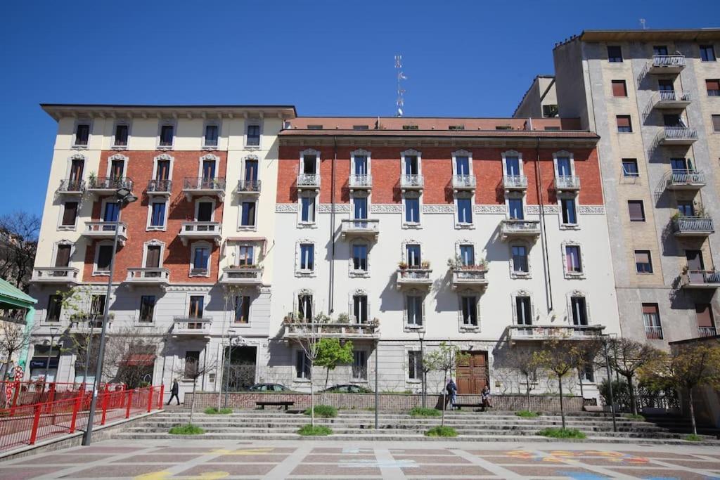 Apartment Hacca Collection - Arco Della Pace - Sempione - Chinatown 2br
