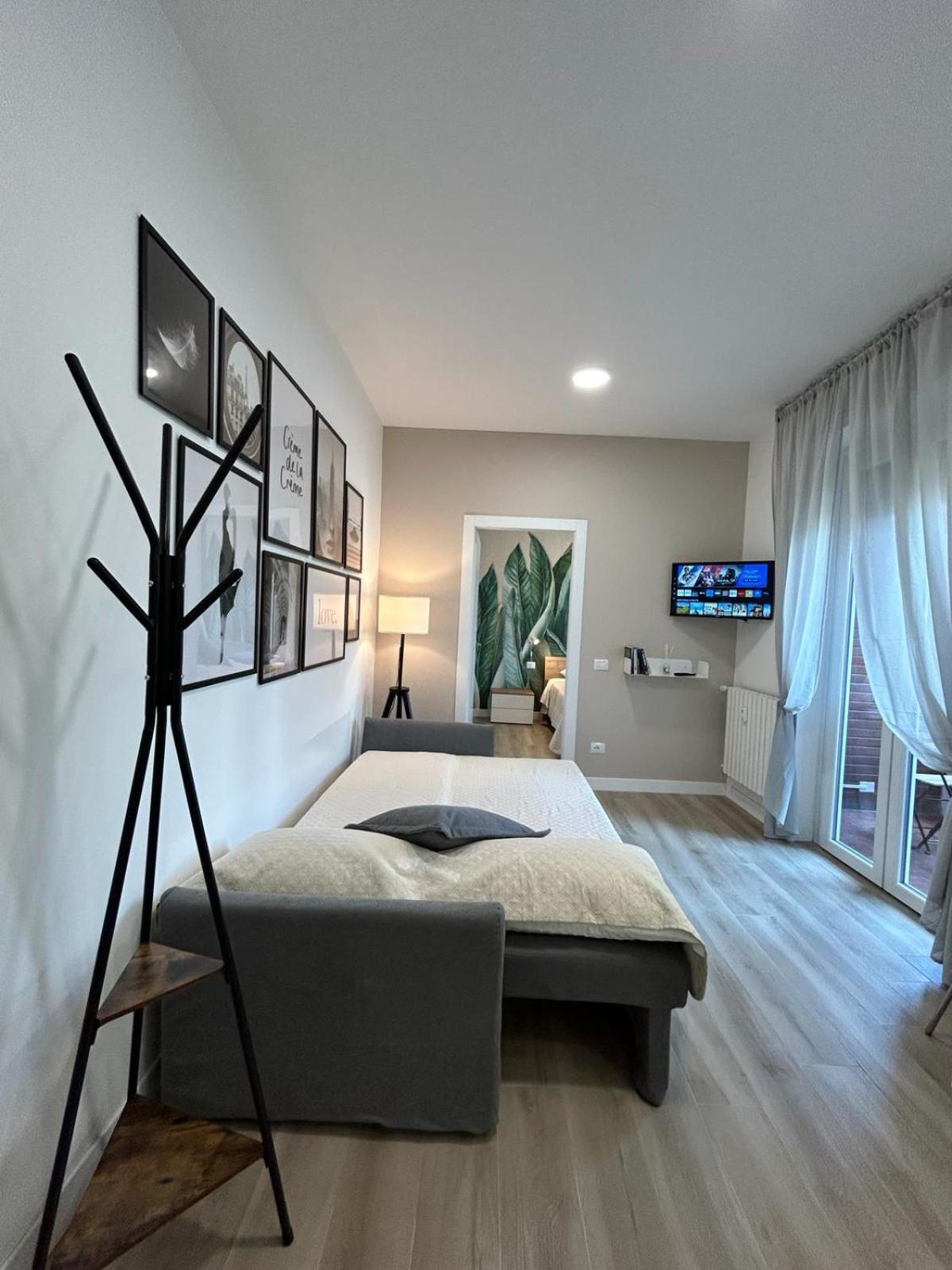 Modern Mm3 Afforifn Only 15 Min From Duomo Apartment Milan