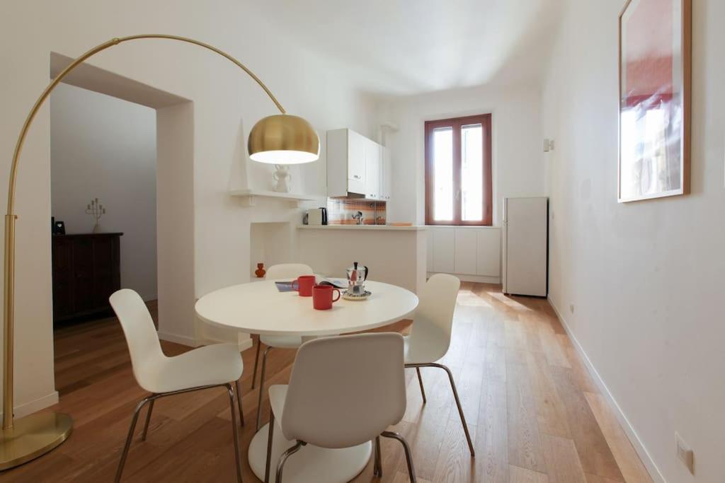 Apartment Hacca Collection - Arco Della Pace - Sempione - Chinatown 2br