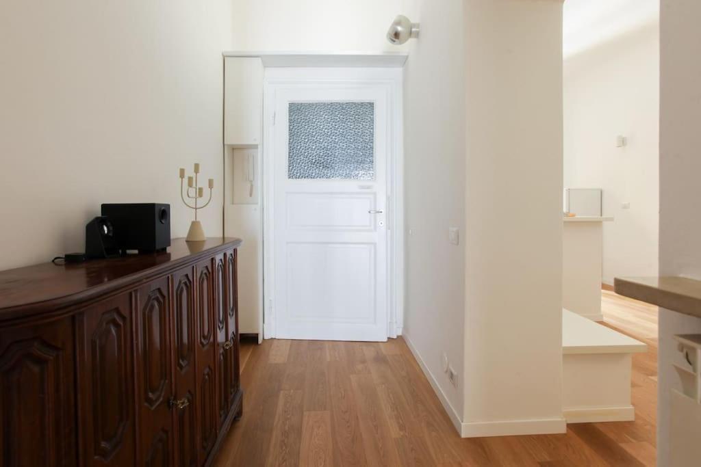 Apartment Hacca Collection - Arco Della Pace - Sempione - Chinatown 2br *