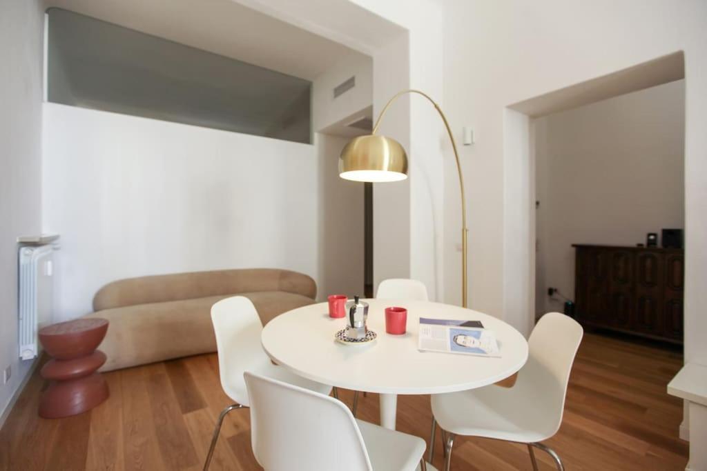 Hacca Collection - Arco Della Pace - Sempione - Chinatown 2br Apartment *